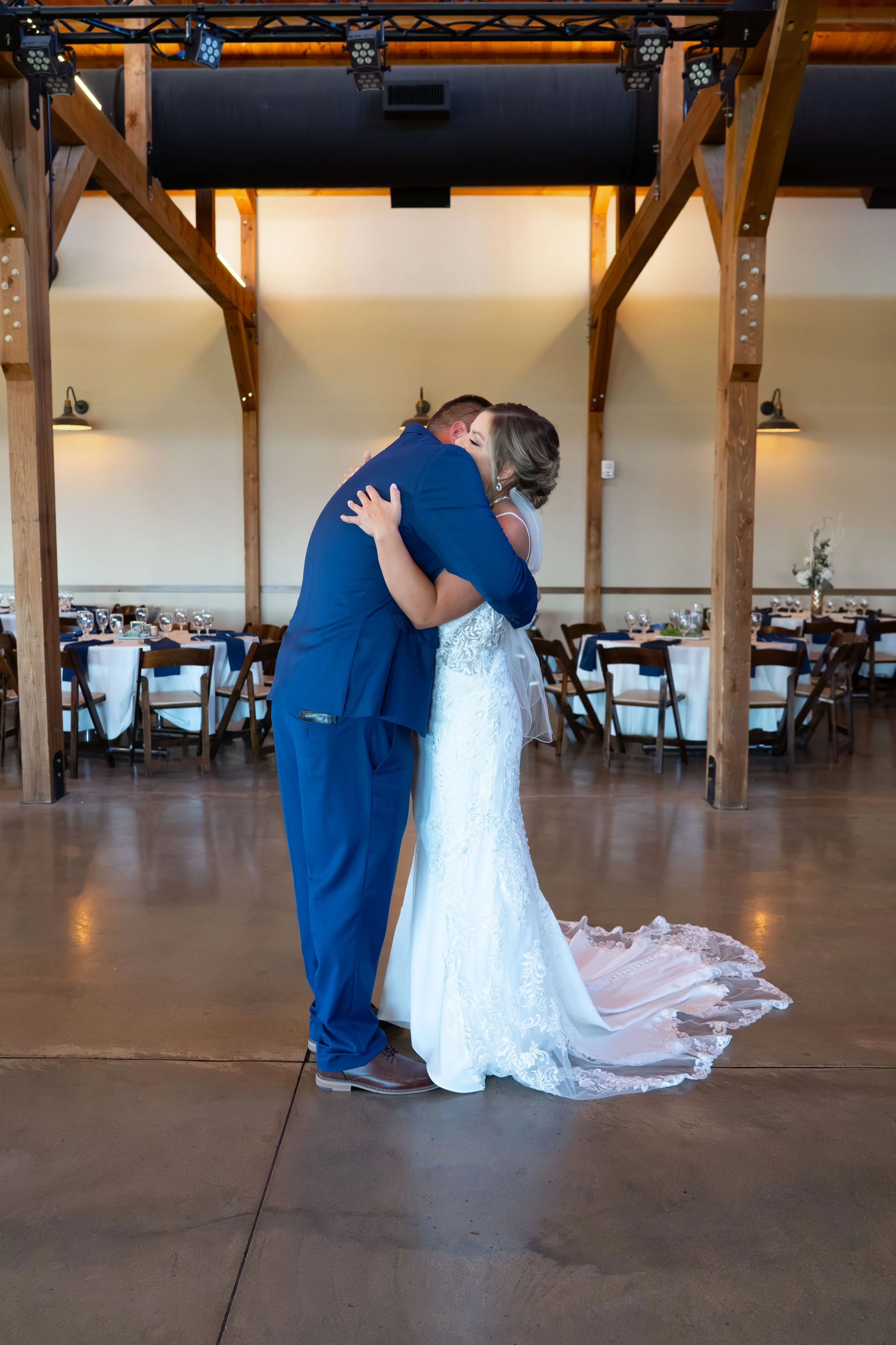 20221015__Kim and Eric Lubbersted Anderson-15-40.jpg