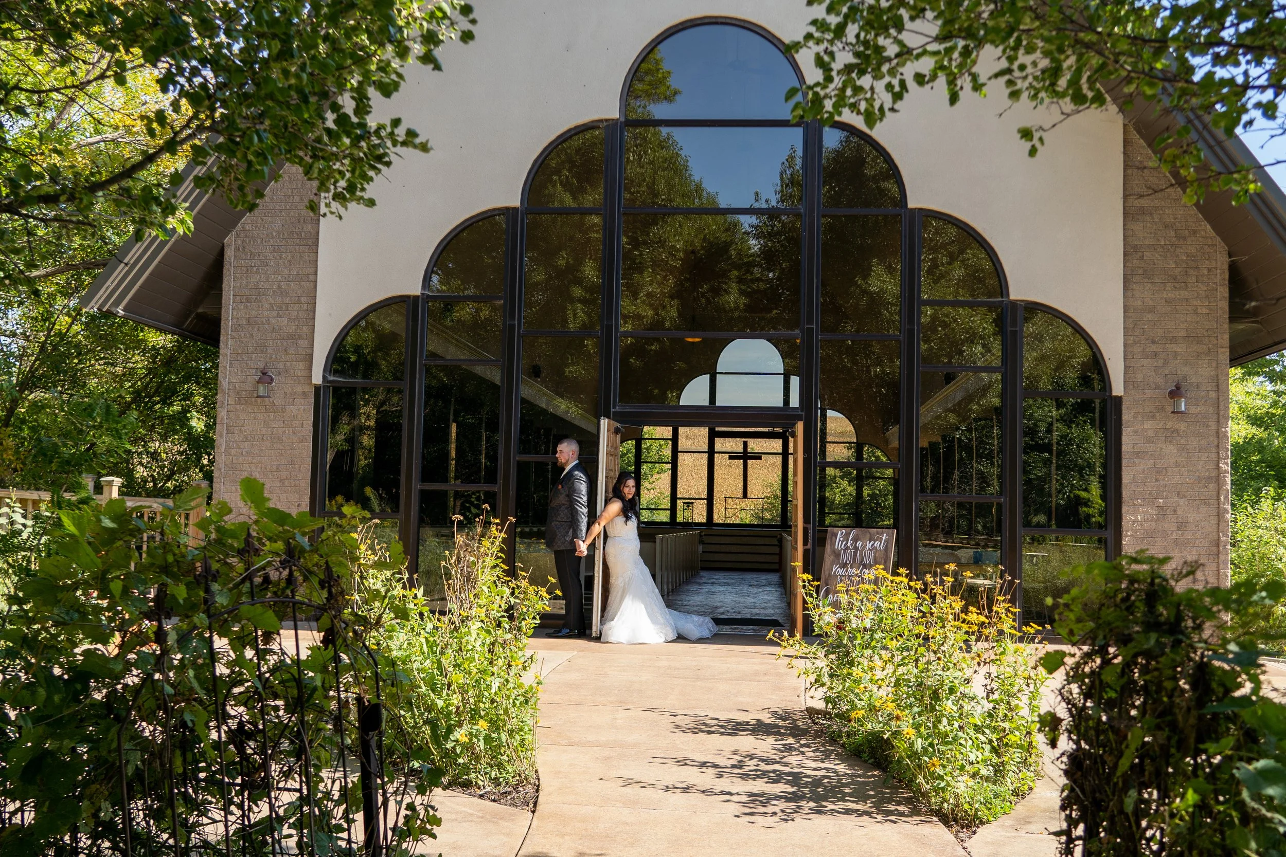 20220924_Lareun and Travis-24-15.jpg