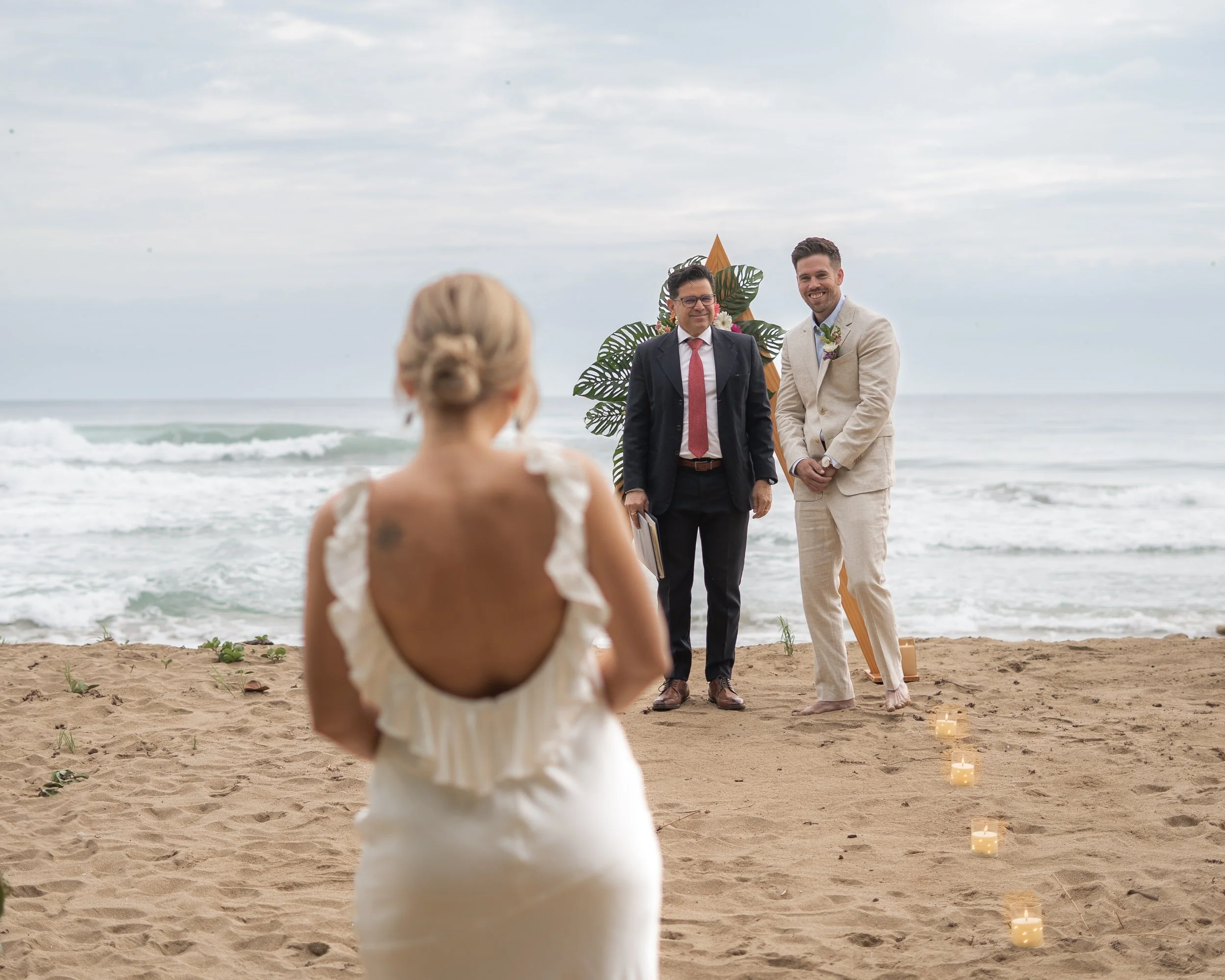 What an Elopement in Costa Rica Actually Feels Like (Hint: A Lot Like a Honeymoon)