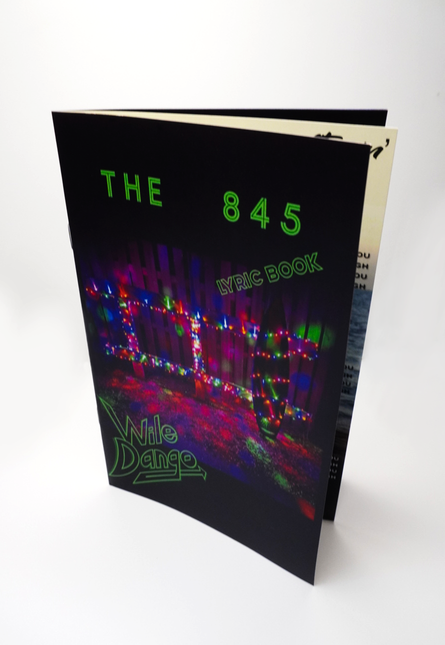 Wile Dango Lyric Book
