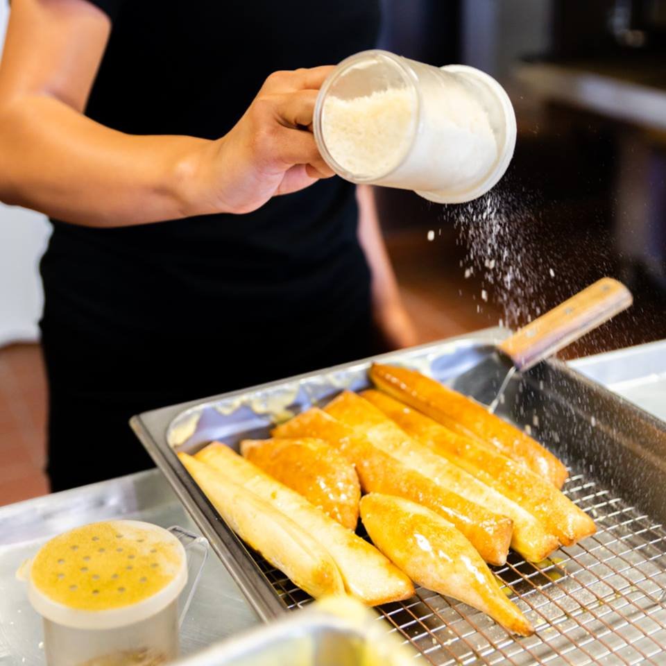 Breadsticks 2.jpg