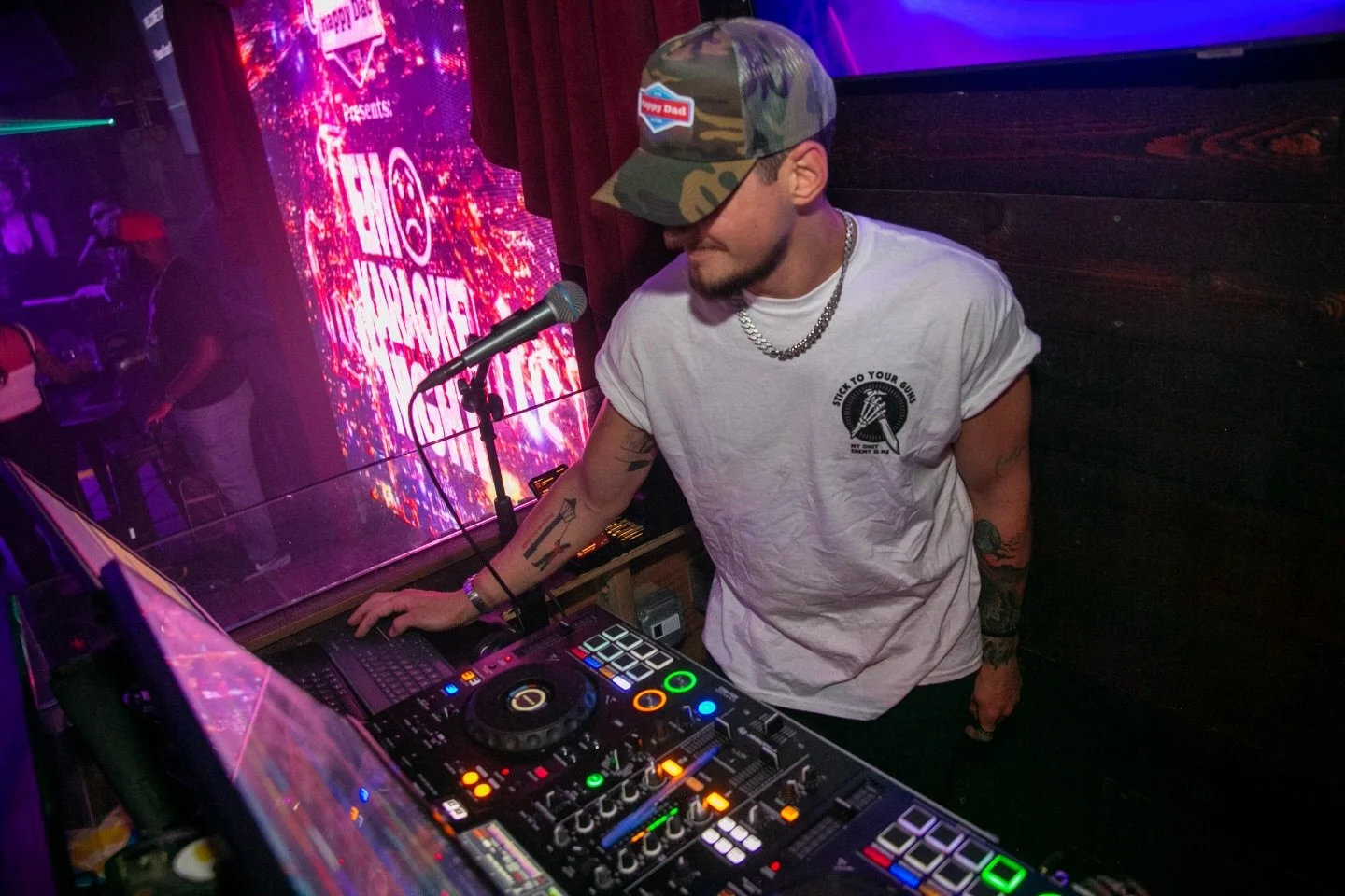 Weekend plans? The Lamplighter&rsquo;s got you covered from daylight to last call 🤞🏼