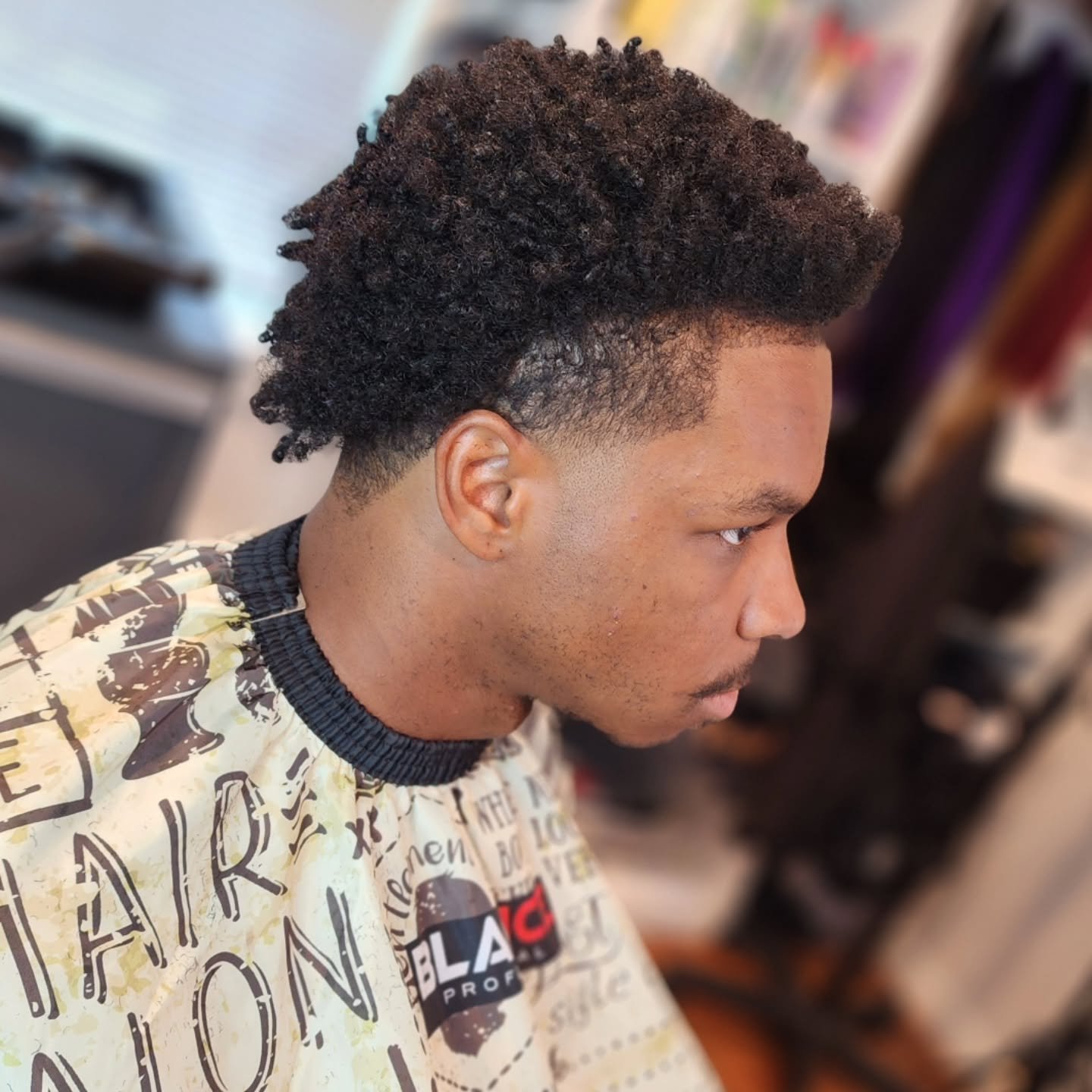 #taperfade #taperfadedesign #taperwithfro #femalebarber #dfwhairstylist