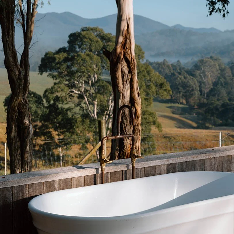 The Meadows - a soulful hideaway nestled in the hills of NSW.  Wake to the sounds of bird song and the laughter of kookaburras, and if you&rsquo;re up early enough, treat yourself to a steaming hot outdoor bath while watching the land come to life.🪶
