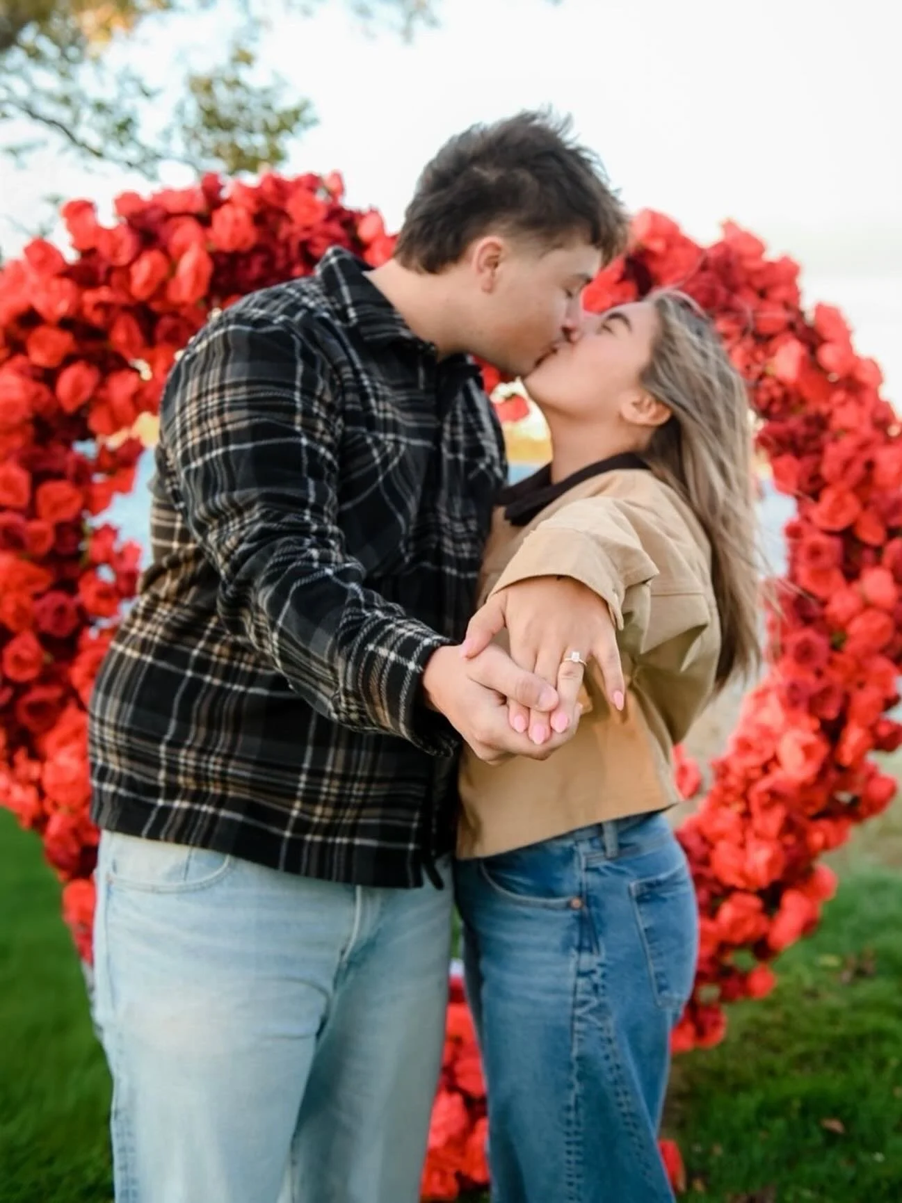 The Perfect Proposal 💍 by The Perfect Picnic Spot✨ 
📸 Photography by @photography.by.jennie 
These images came out awesome, thank you to the awesome couple for letting me post these they are beautiful! 

#kennewickwa #pascowa #richlandwa #proposals