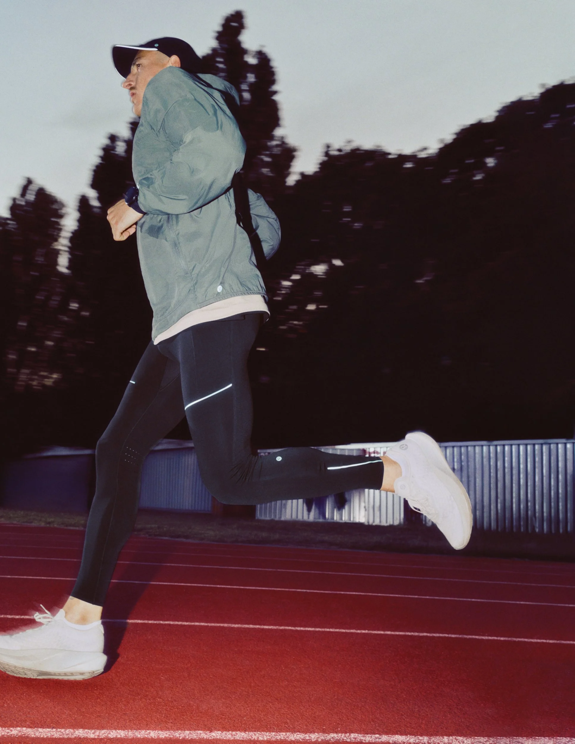 NA_Sep25_Wk4_M_FA Lookbook_Fast and Free Tight_01.jpg