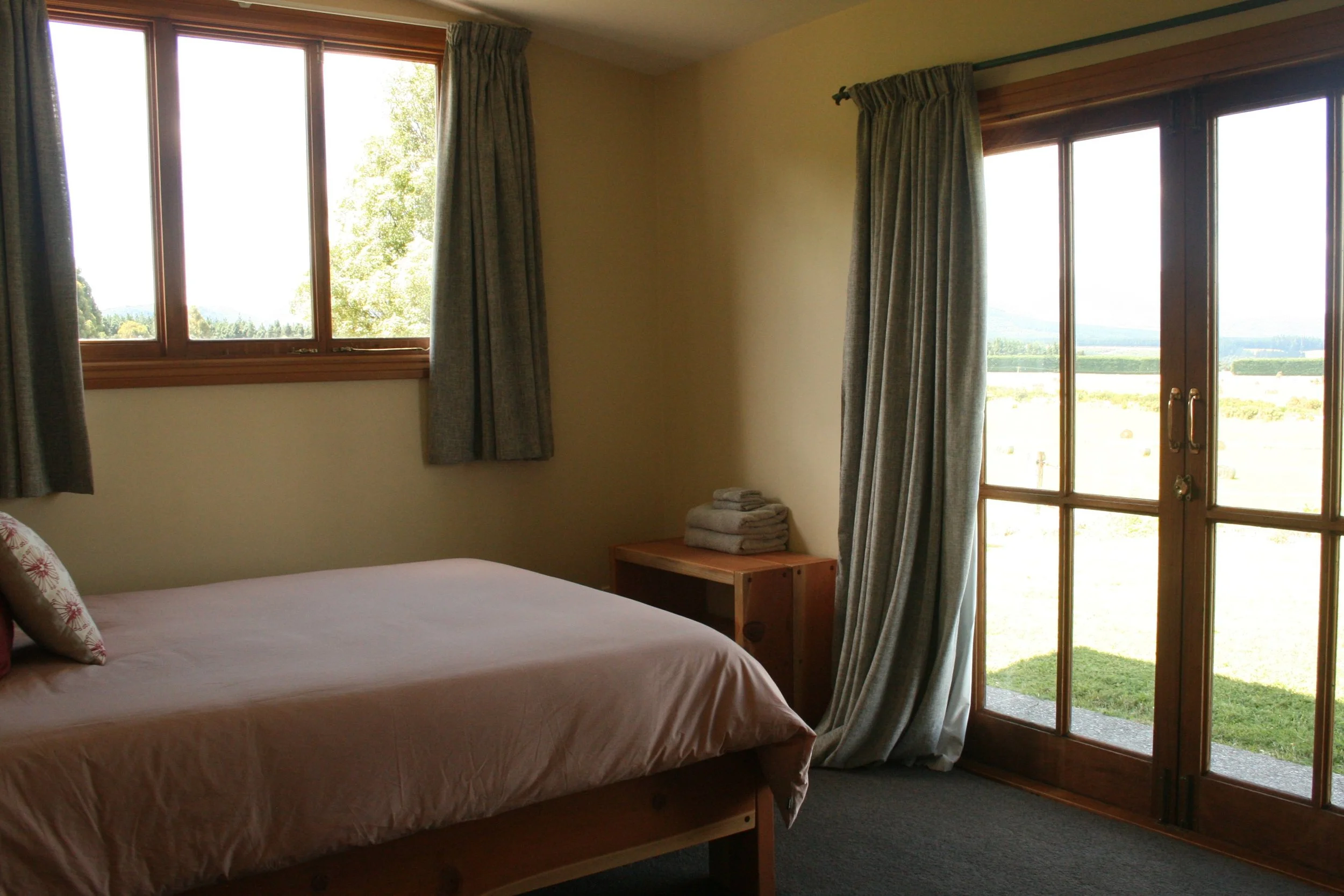 Fantails Rest double bedroom