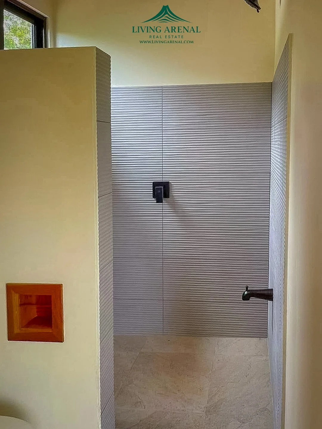 interior.jpg