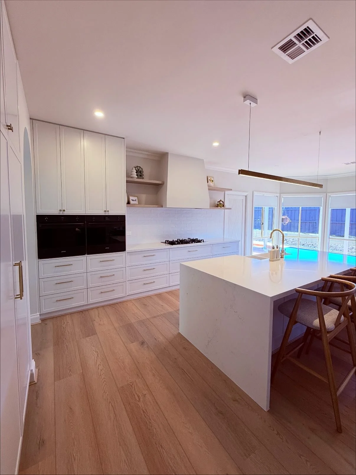 BEFORE &amp; AFTER ✨

I absolutely loved working with this beautiful family on their kitchen renovation project! We transformed their tired kitchen and pantry (swipe to see the last image) into a bright, fresh and timeless space with functionality th