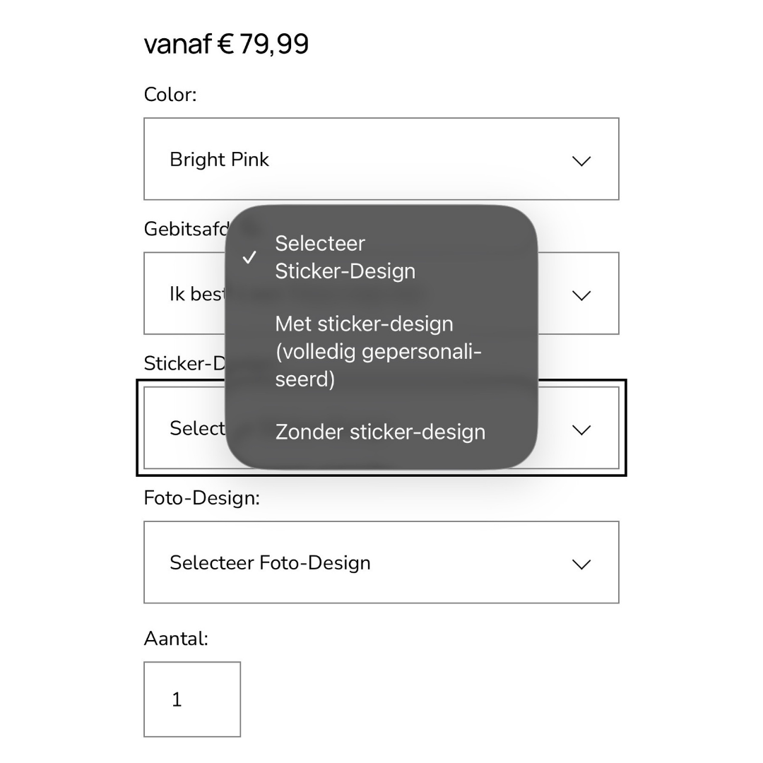 Screenshot van een online configuratiescherm voor het aanpassen van een product, met opties voor kleur, textuur, sticker-ontwerp, foto-ontwerp en hoeveelheid.