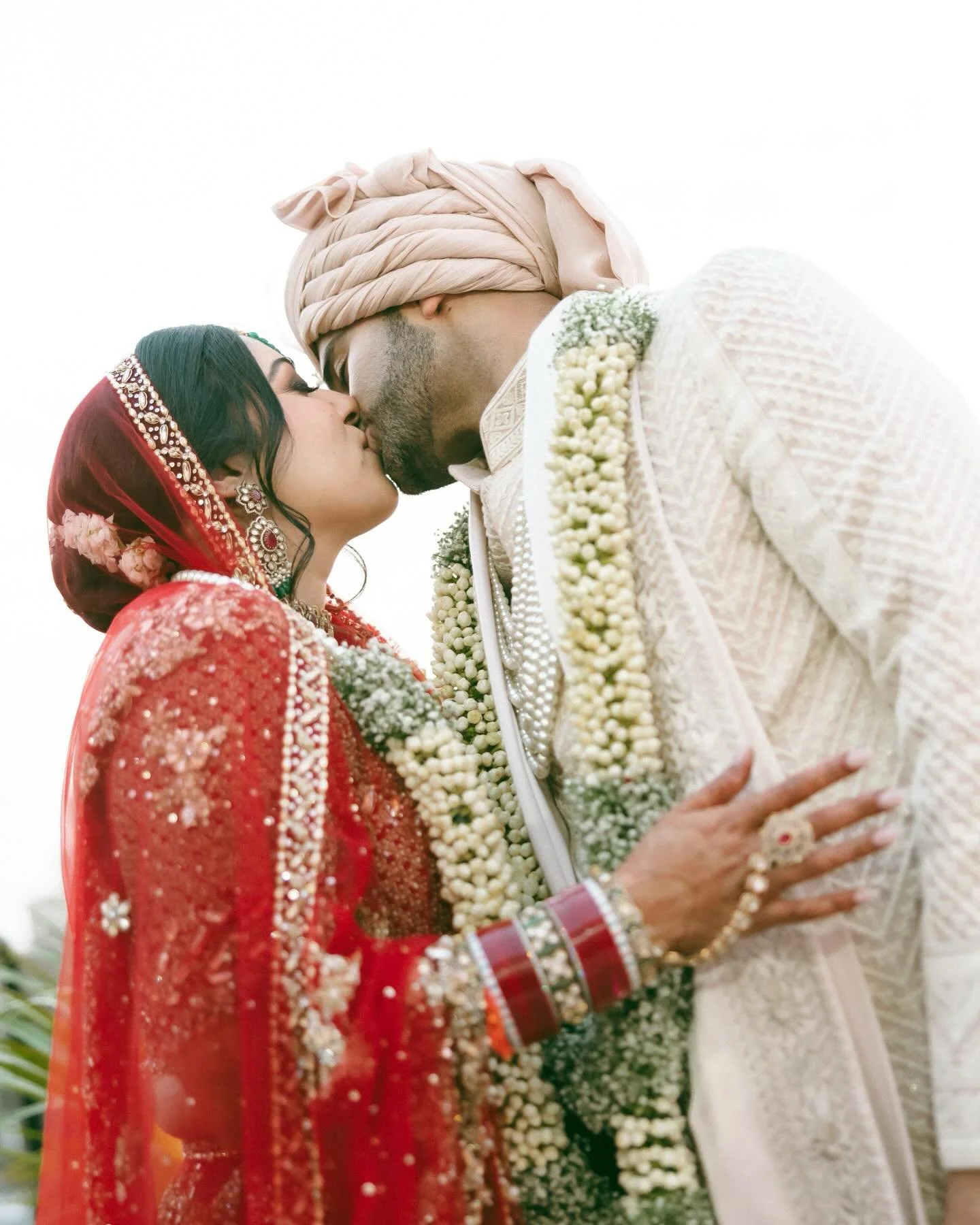 Akshay &amp; Charisma ❤️
@kingshaygram @charisms 

Photographed by @imohit17 @nischay_butta97 

Planning &amp; Decor by @tashaevents 
DJ @konarksikka 
MUA @akriti_raj_chitkara_mua 
Band @shresth_music 

Charisma&rsquo;s Outfits @mrunalinirao @seemagu