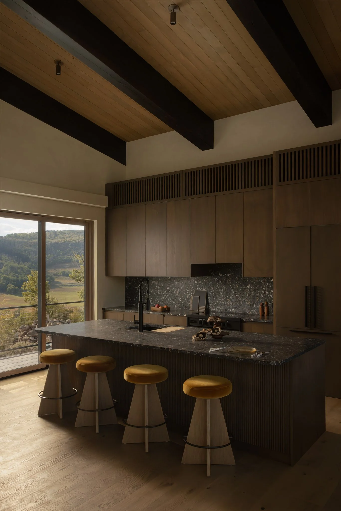 kyliefitts_honedstudioxocg_2000wlakecreekrd-harryhood_23.jpg