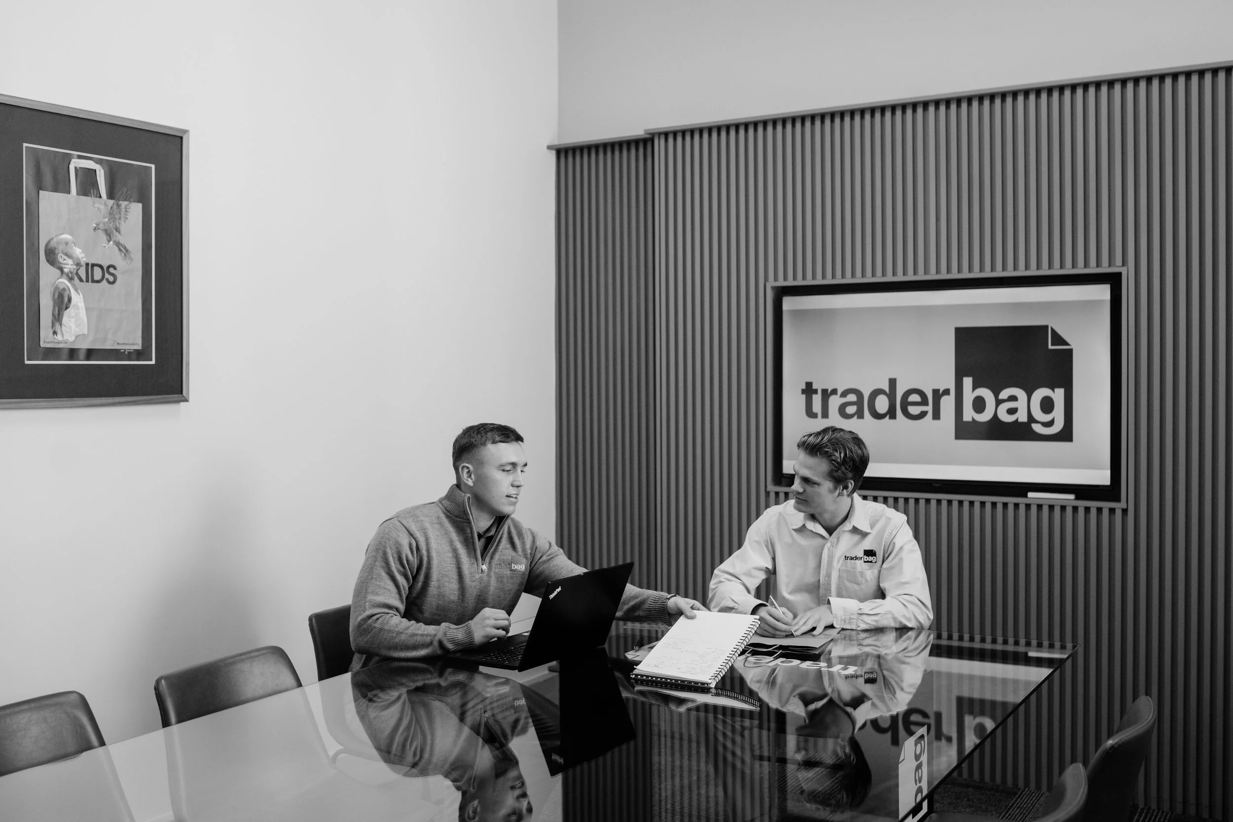 20260602Traderbag-40.jpg