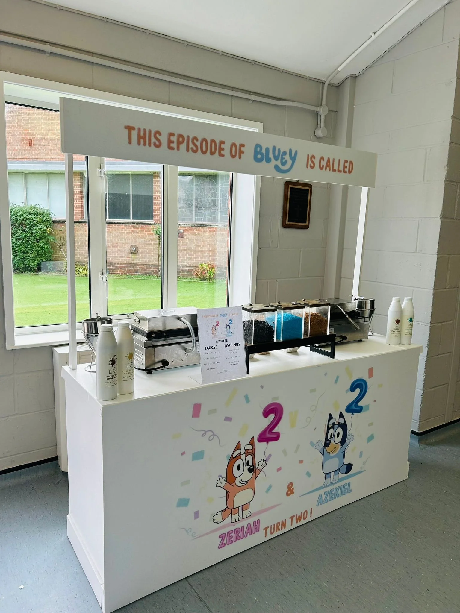 bluey-themed-party-food-stand-birthday-event