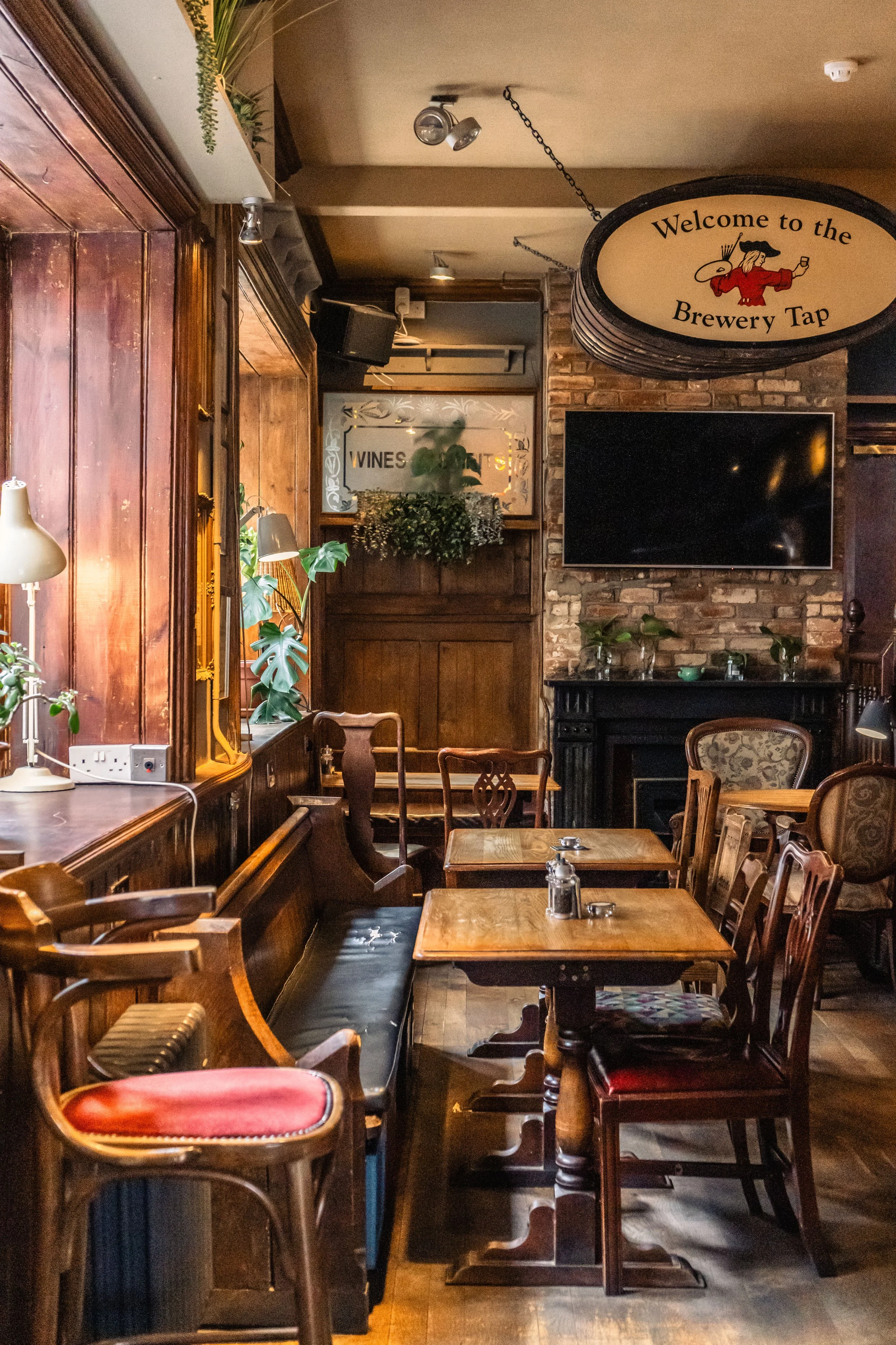 Pub May 25-24 (1).jpg