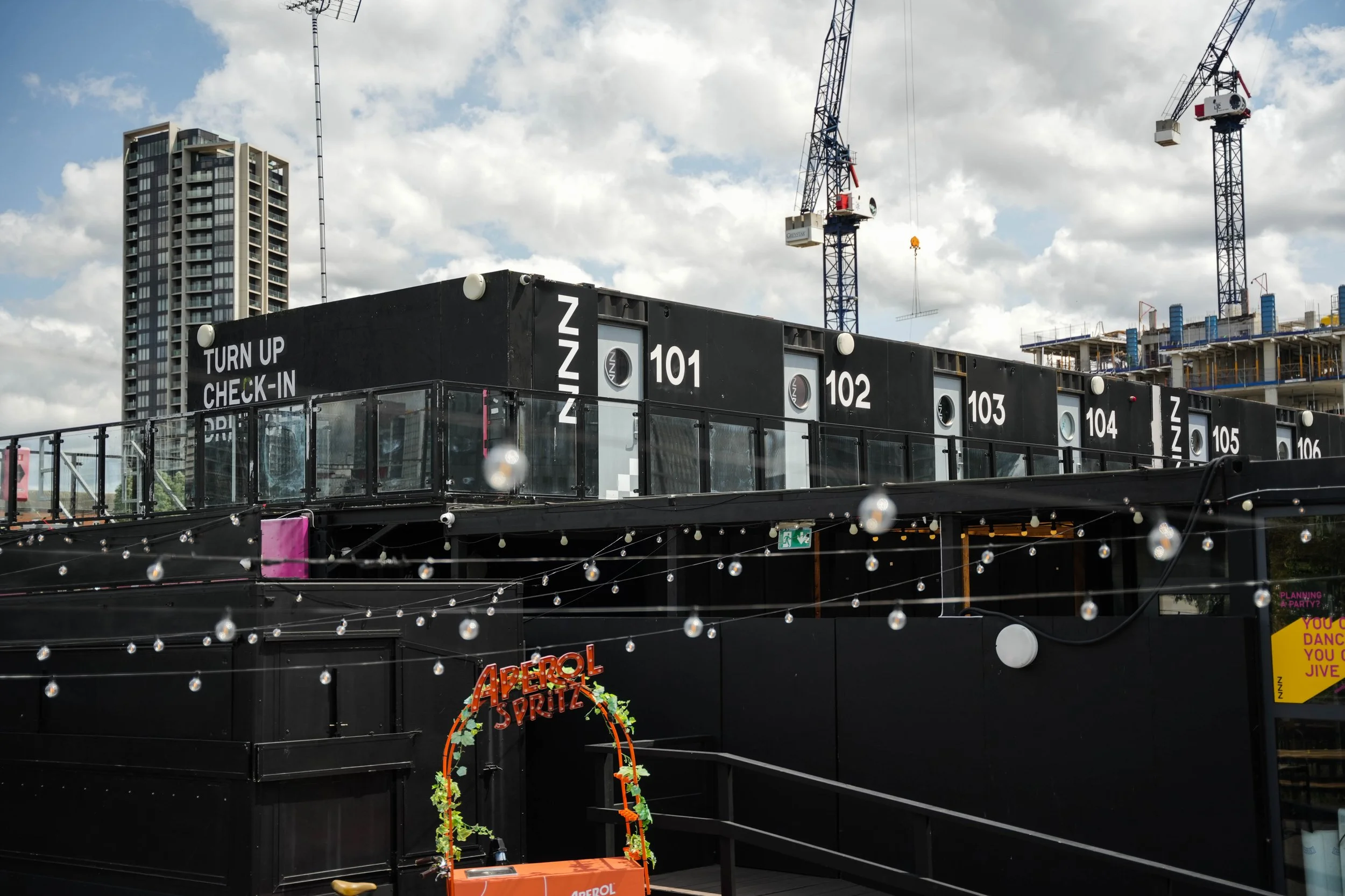 Why Snoozebox Is Ideal for Event Season?