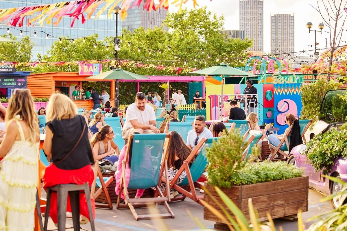 The Best Spring Bars, Markets &amp; Walks Near Snoozebox