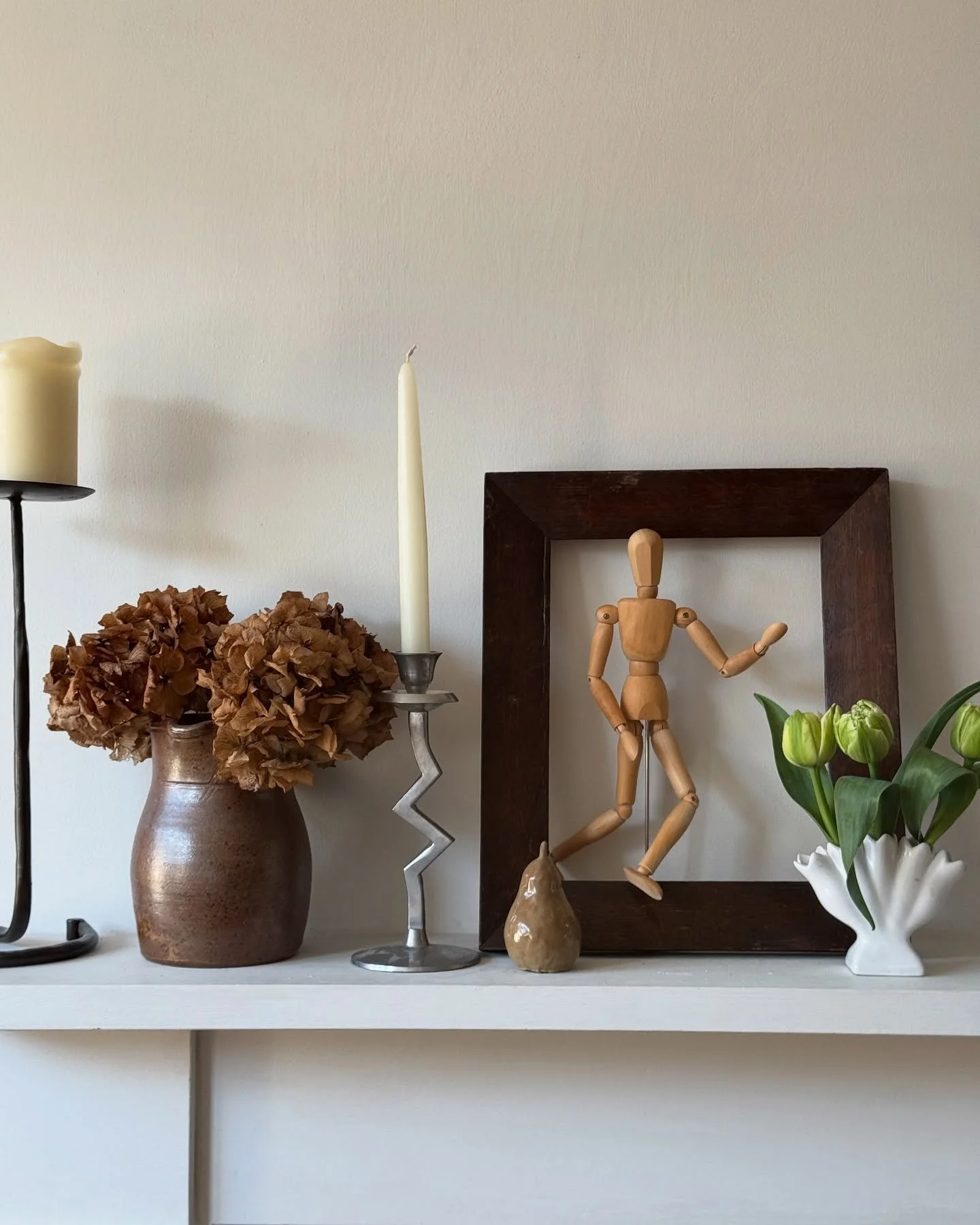 Bits and pieces on the mantlepiece back in spring, all eBay and charity shop finds apart from my @charlotte_salt_ ceramic pear via @ren.london 🍐