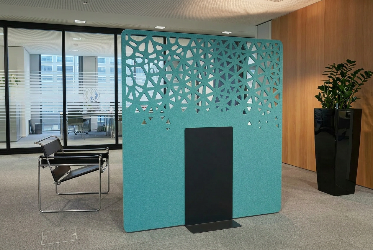  EchoCove Stand PERF in Türkis mit geometrischer Perforation als Raumtrenner 