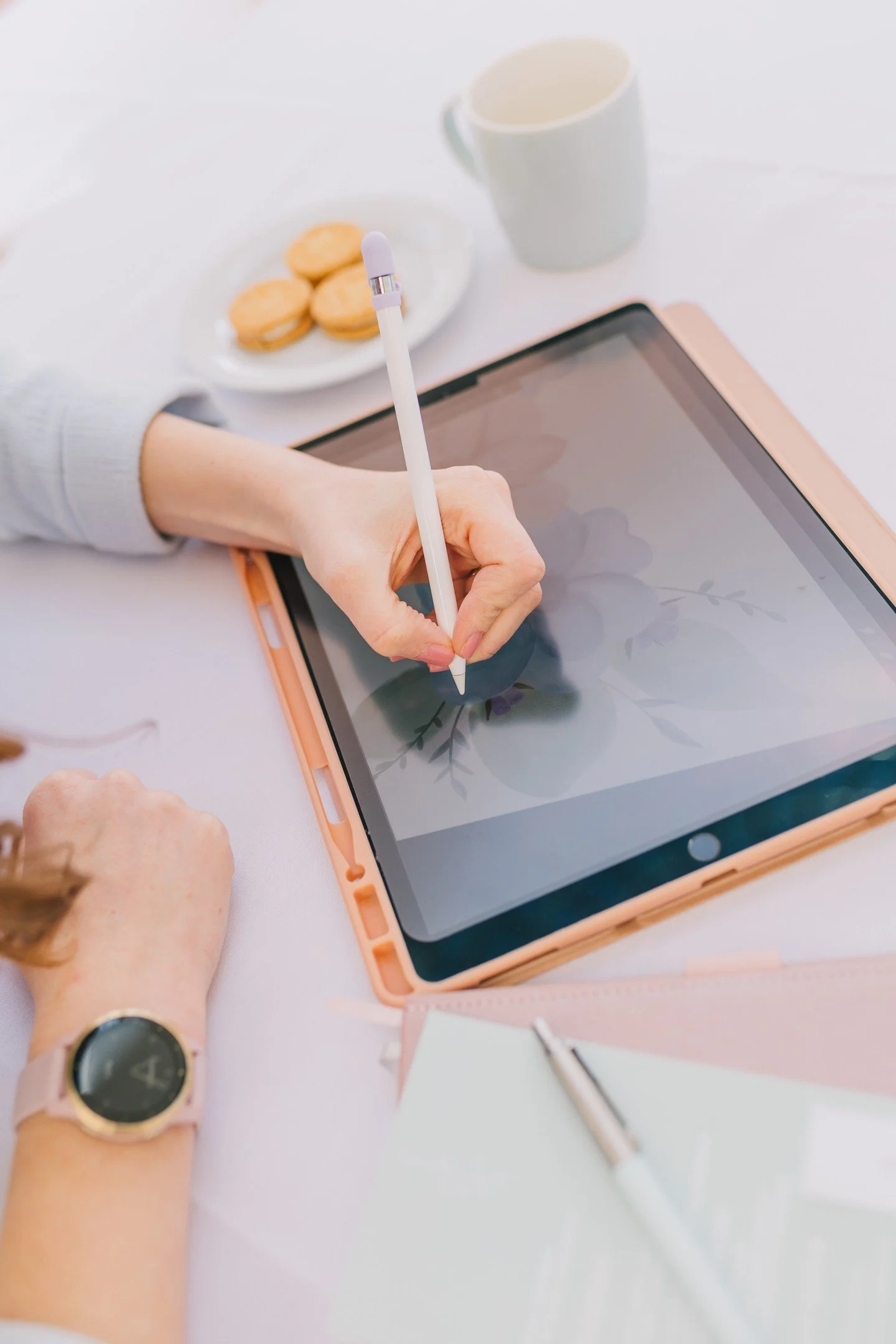 Bespoke wedding stationery is where I get to be the most creative ✍🏼

For couples who want something completely personal, my bespoke service means we start with a blank page and build everything around you. Your venue, your colour palette, the atmos