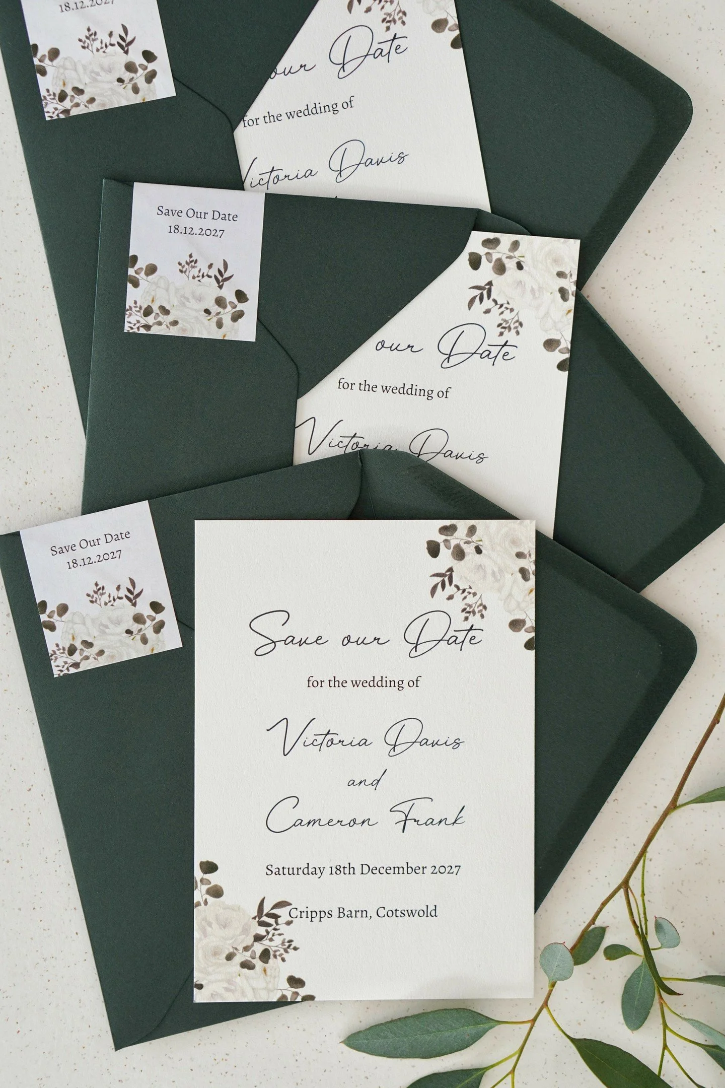 There&rsquo;s just something so special about the Cripps Barn collection 🤍

It all starts with the overall feel of the venue. For this suite, I focused on capturing that warm, natural tone Cripps Barn is known for, so everything feels like it belong