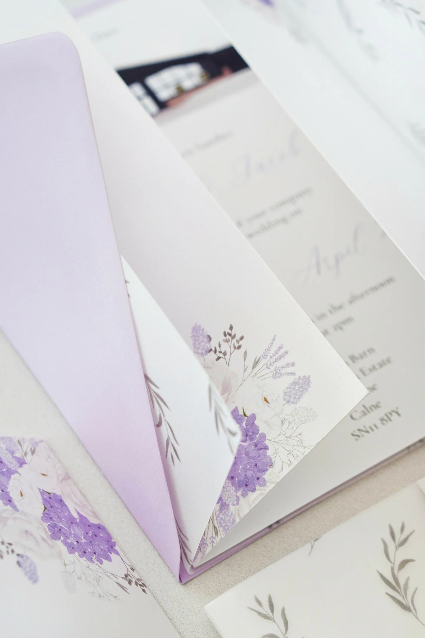 The Wellington Barn collection is one of those suites that works beautifully as it is, whilst still giving you plenty of room to make it feel personal to your wedding.

The soft florals, layered textures and elegant layout create a timeless starting 
