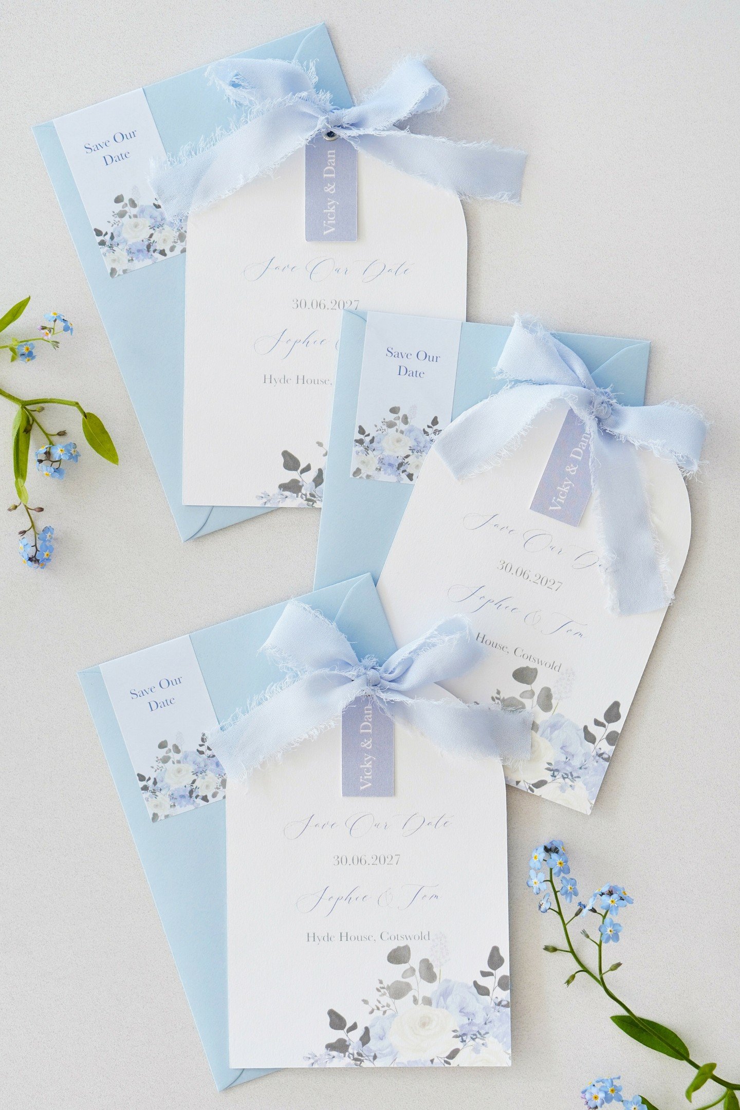 SOMETHING BLUE 🦋🌿

Soft blue tones, delicate florals and silk ribbon details make this collection feel so romantic for spring and summer weddings. 

I designed this collection for couples who want beautiful wedding stationery without starting compl
