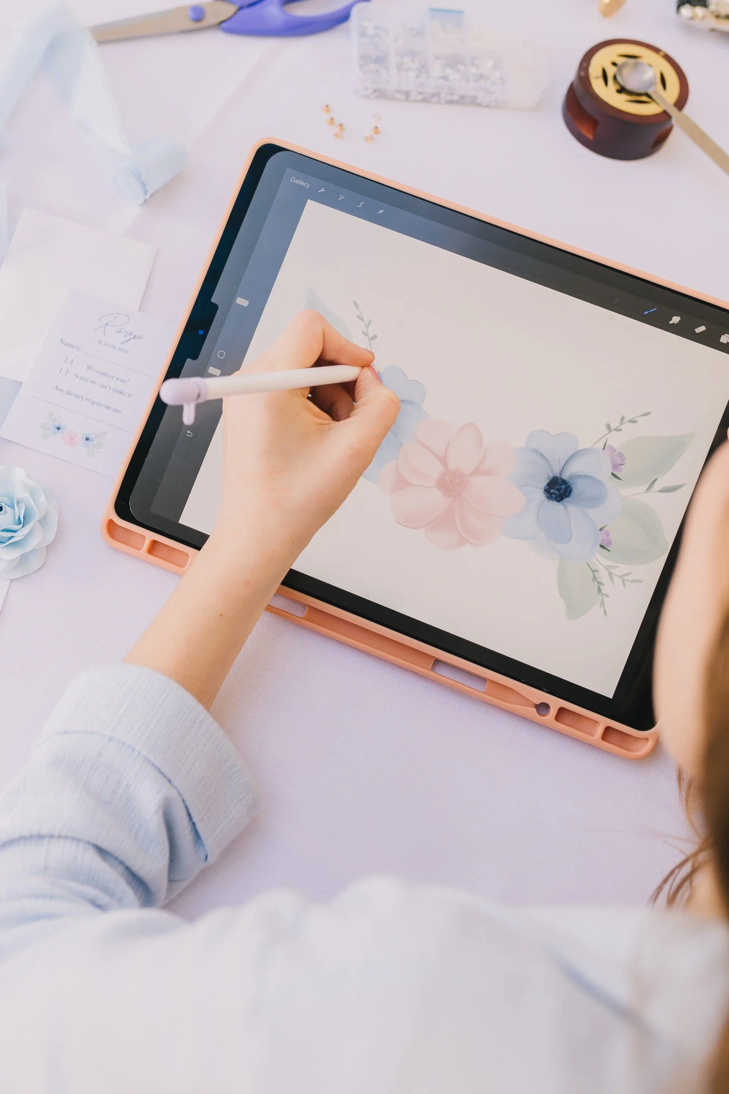 Thinking about hand-drawn wedding stationery for your wedding day? ✍🏻

I&rsquo;ve shared a journal post all about why bespoke illustrations can completely transform the feel of your stationery suite - from venue sketches and floral details to the sm