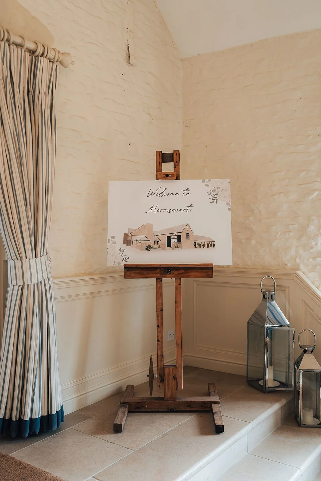 Luxury-Barn-Wedding-Stationery-Welcome-Sign-Merriscourt-JoshuaPenrosePhoto-0042.jpg