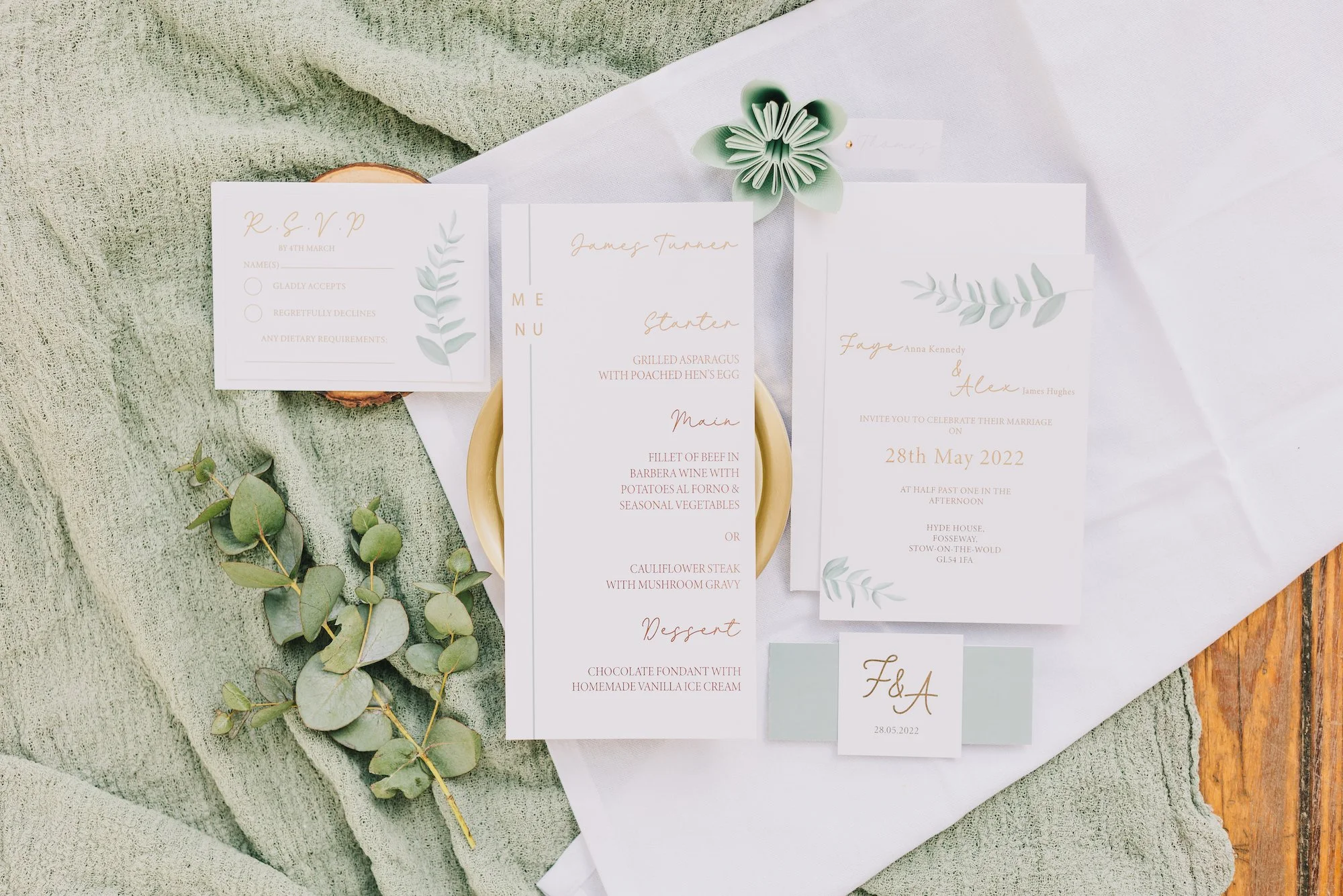 Lauren-Daisy-Bespoke-Wedding-Stationery-Cotswolds-Watercolour-Wedding-Invitation-199.jpg