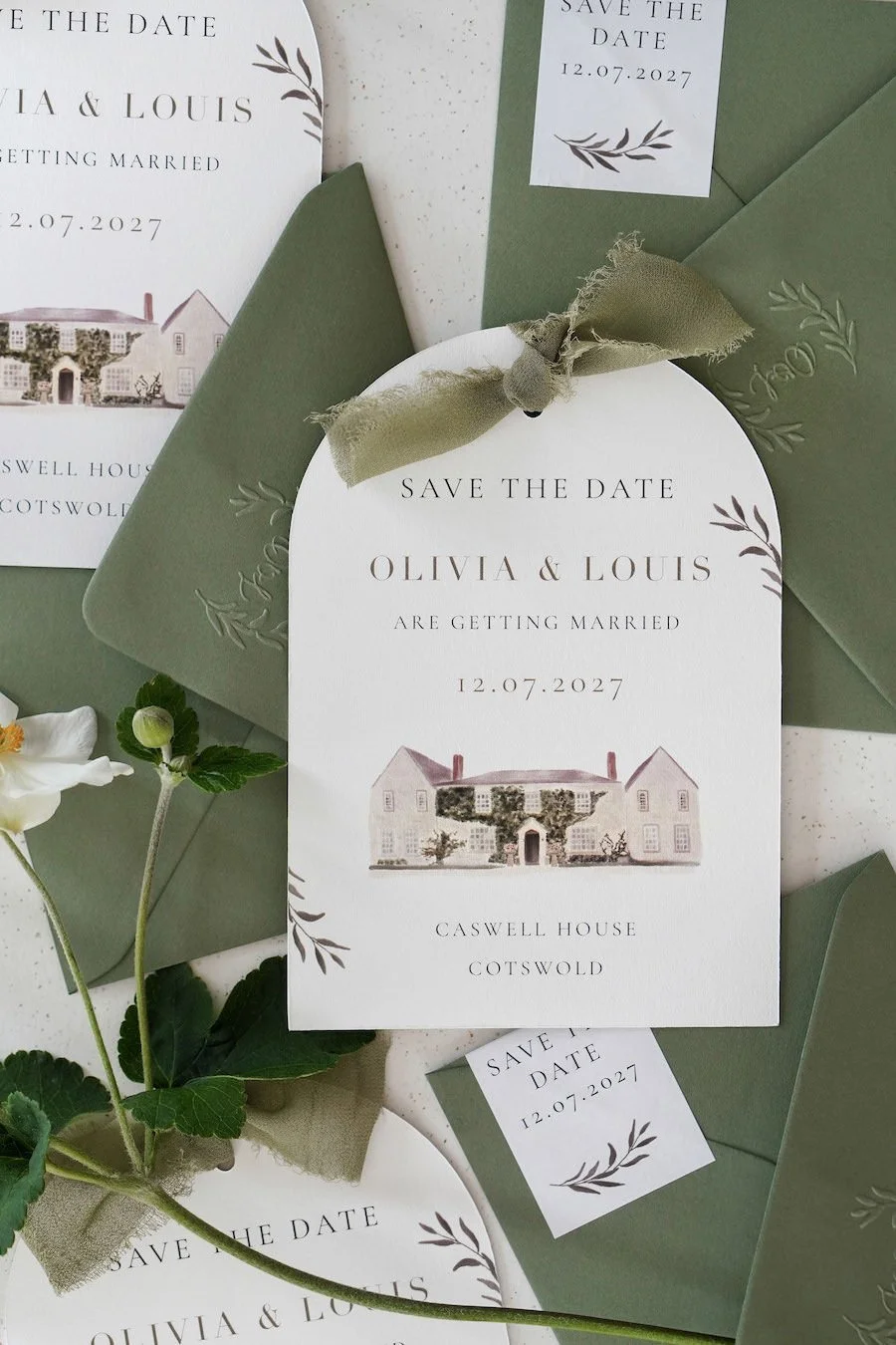 Caswell-Wedding-Stationery-Lauren-Daisy-Bespoke-Wedding-Stationery-Cotswolds-4.jpg