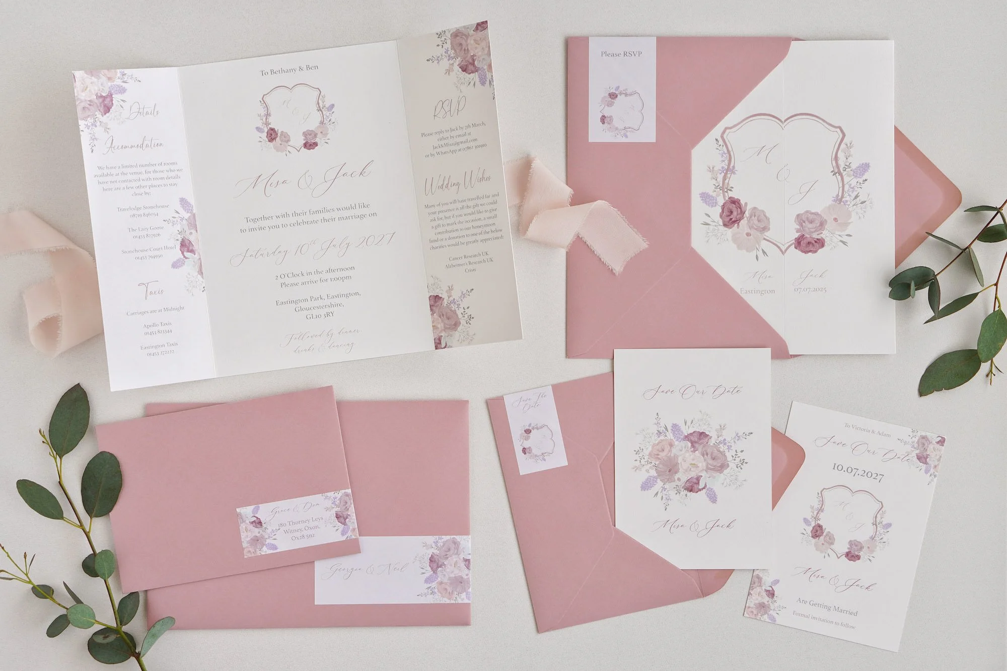 Lauren-Daisy-Bespoke-Wedding-Stationery-Cotswolds-Watercolour-Crest-Invitations-6.jpg