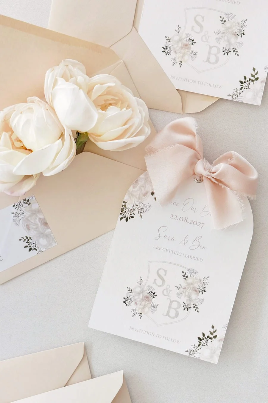 Watercolour-Wedding-Invitations-Bespoke-Cotswolds-Stationer-Neutral-Floral-Stationery- (3).jpg