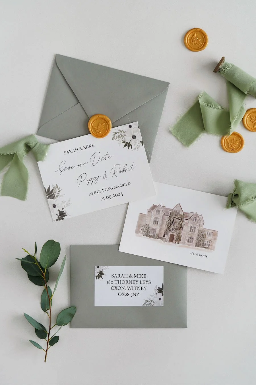 Lauren-Daisy-Bespoke-Wedding-Stationery-Cotswolds-Hyde-House-Save-The-Dates.jpg