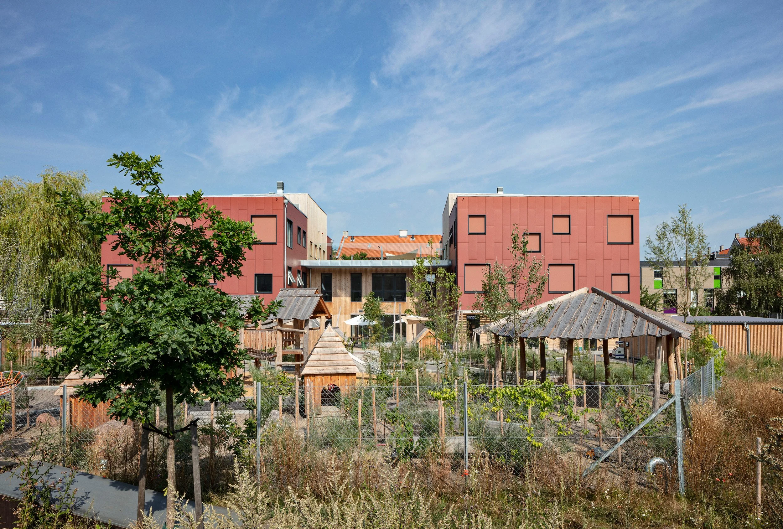 DAGINSTITUTION VED SKOLEN PÅ AMAGAERBRO