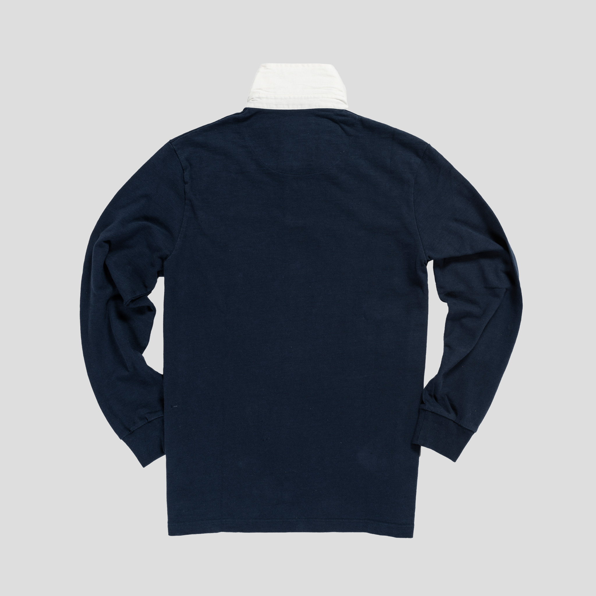 Navy ny bakgrunn.png