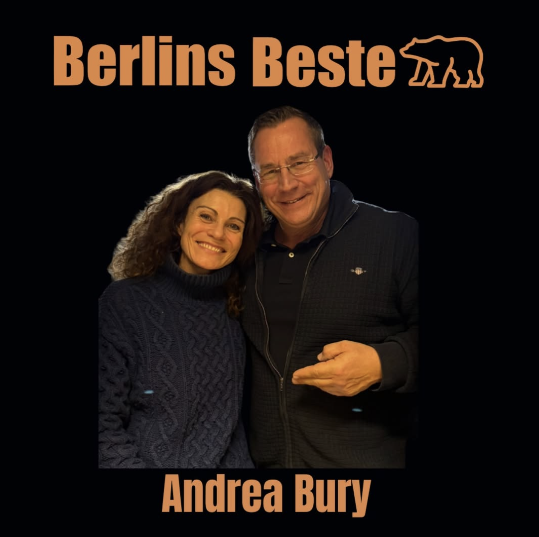 Schwarzer Hintergrund Überschrift Berlin's Beste in orange und ein Mann und eine Frau sind zu sehen