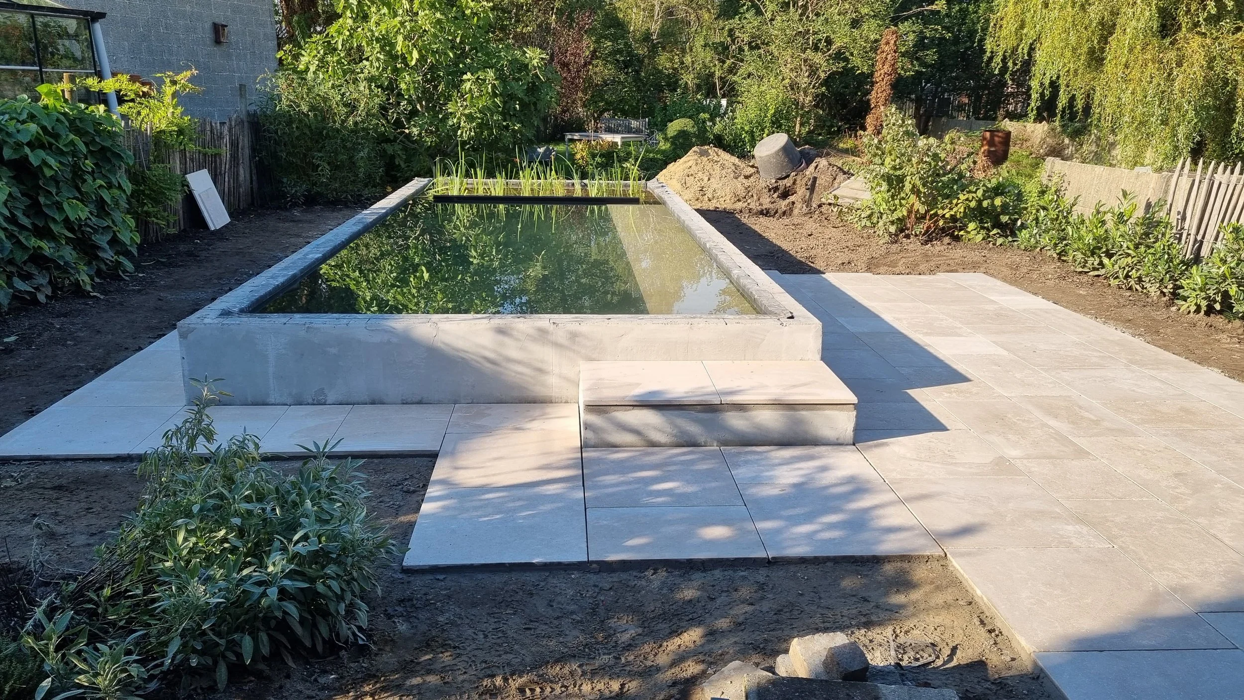 Project 8 - Ref 3: Zwemvijver