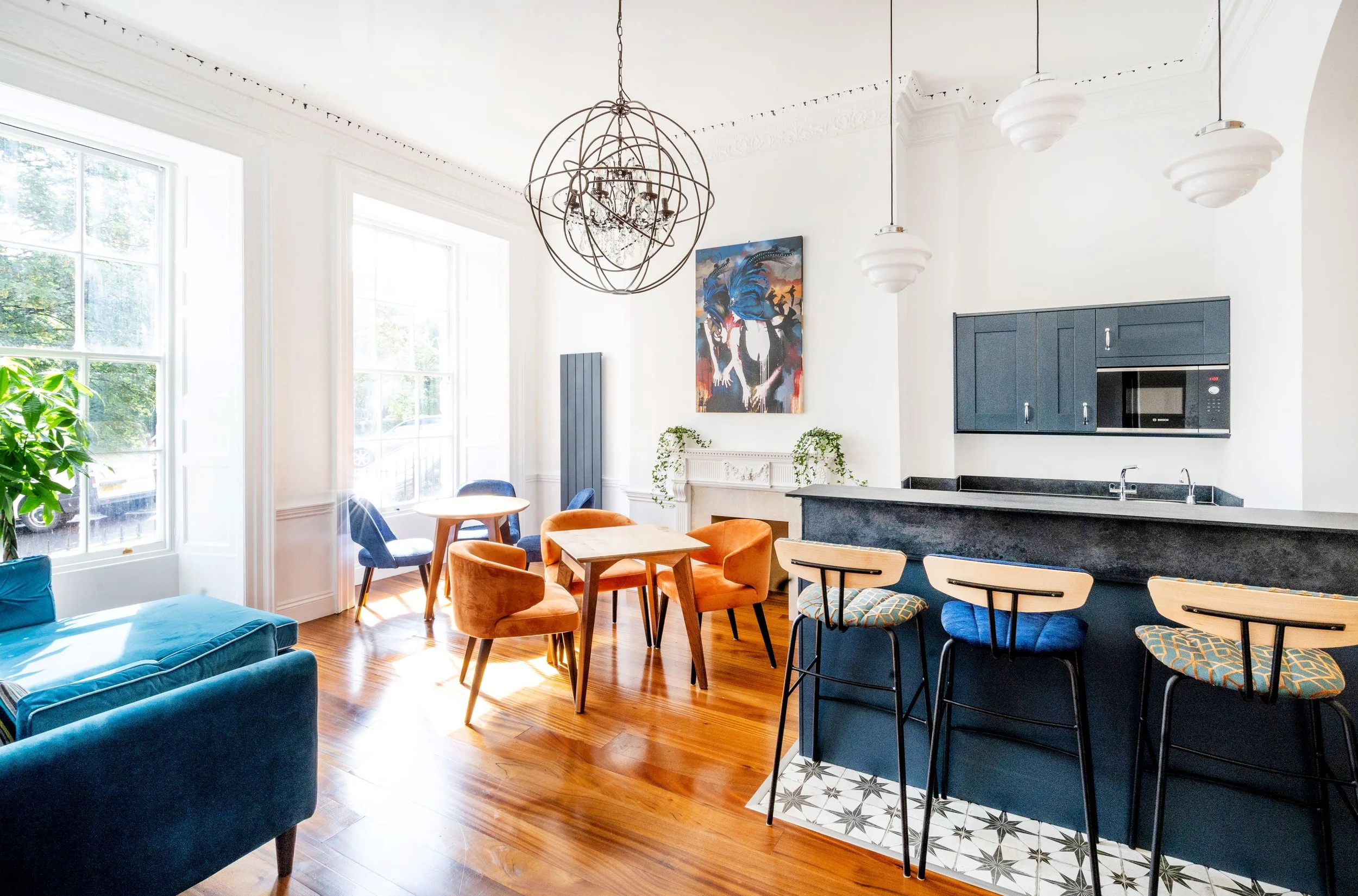 Coworking with Square Works