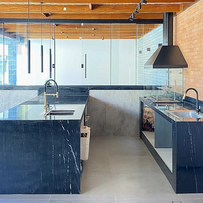 Fachada de Casas em Caragua.