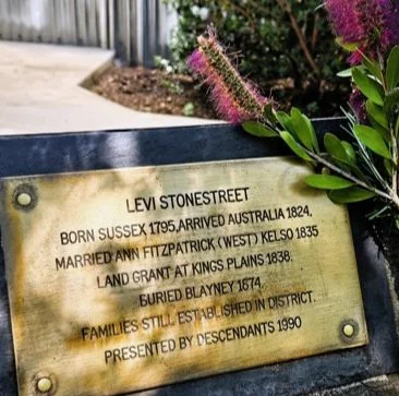 Memorial to Levi and Ann