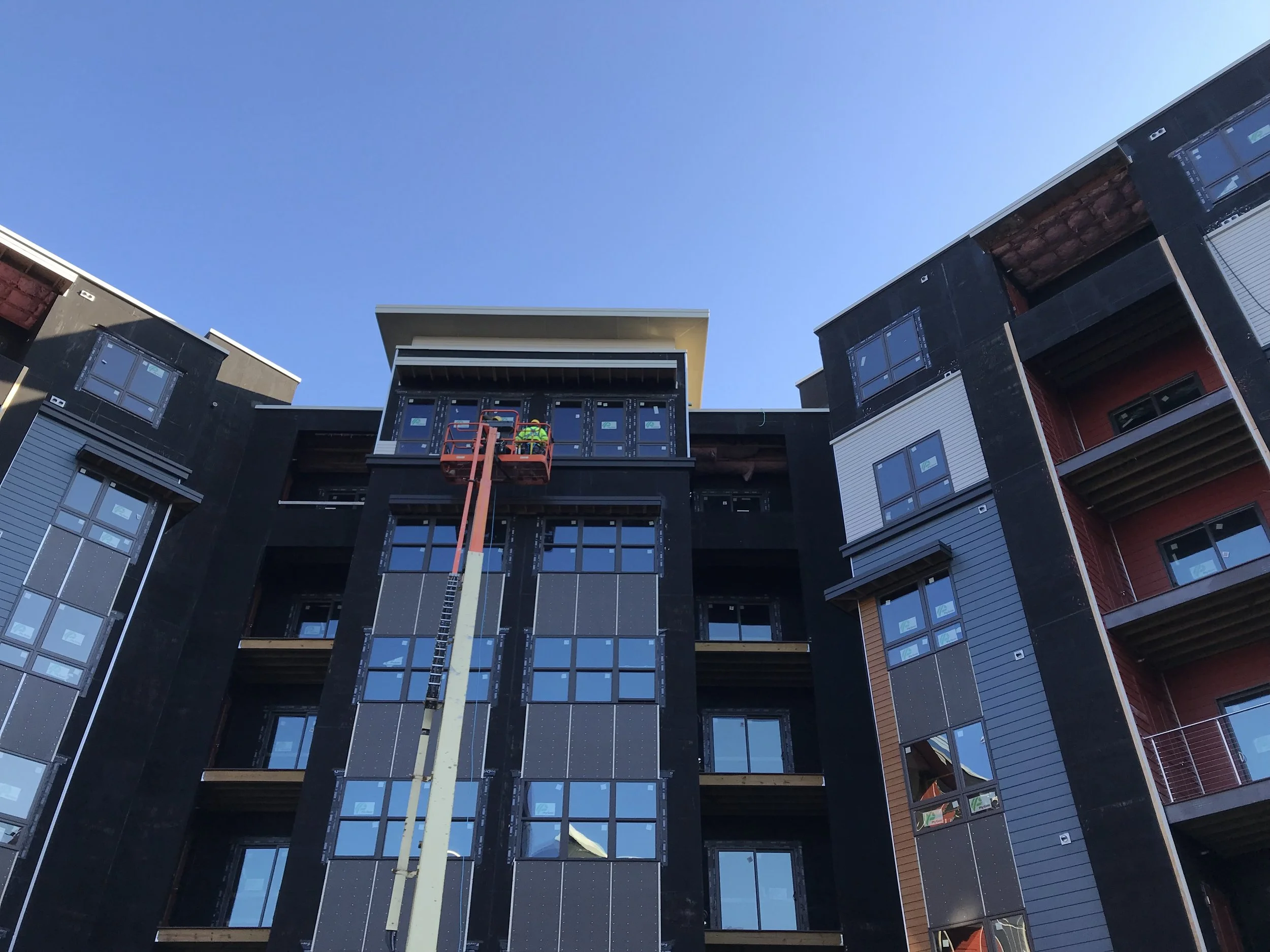 bldg exterior.jpg