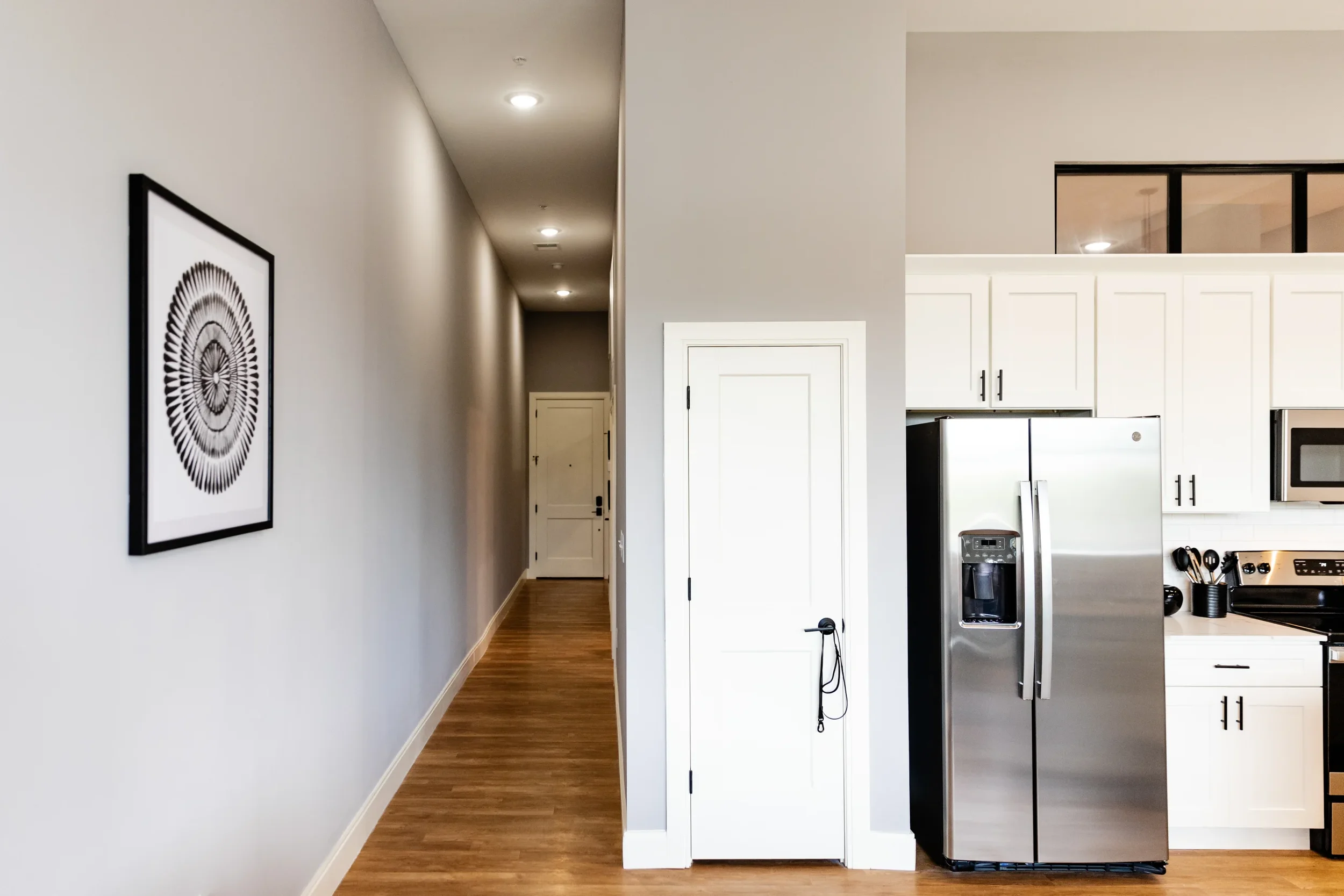 hemerrimack-66_hallway.webp