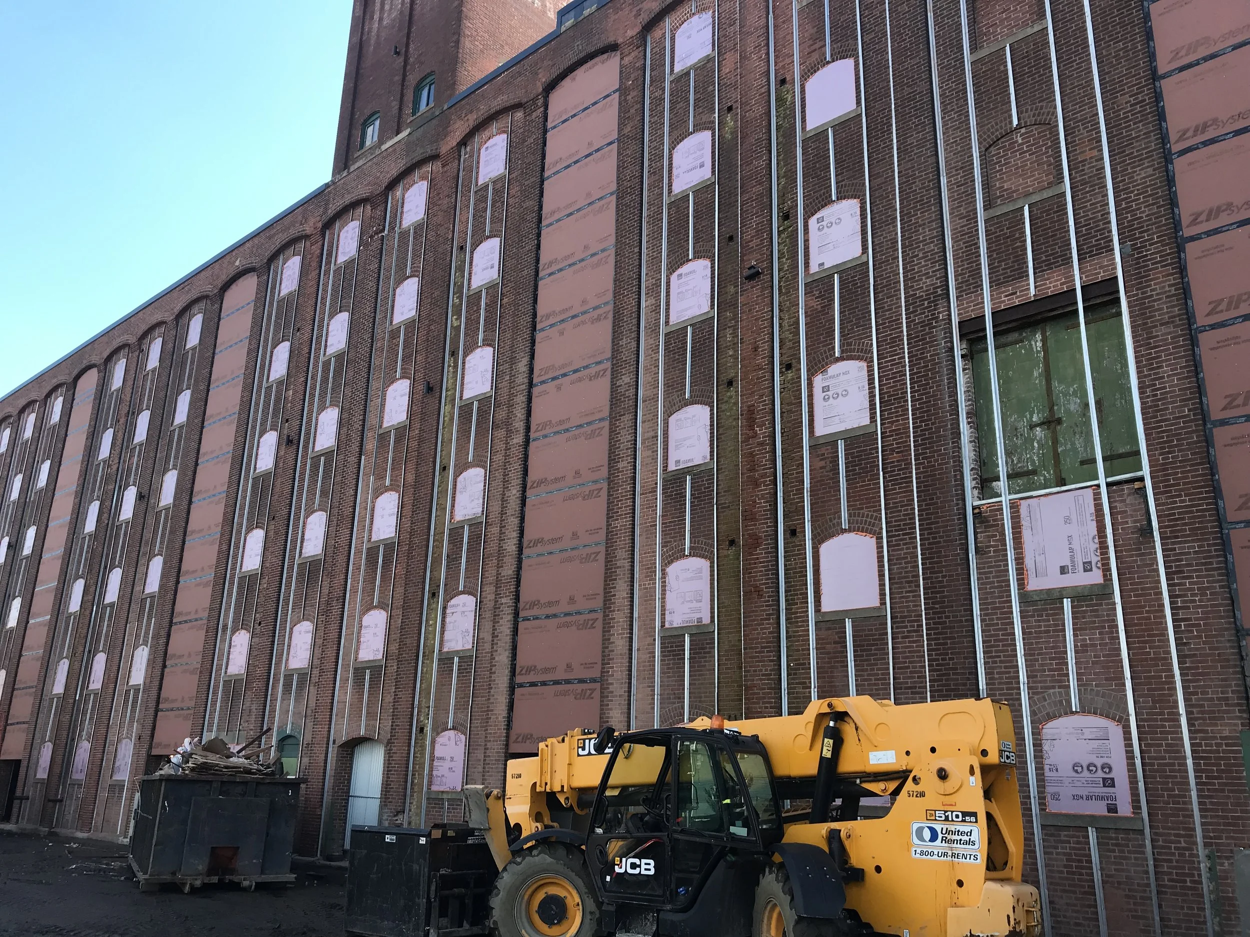 exterior bldg cpmstruction.jpg