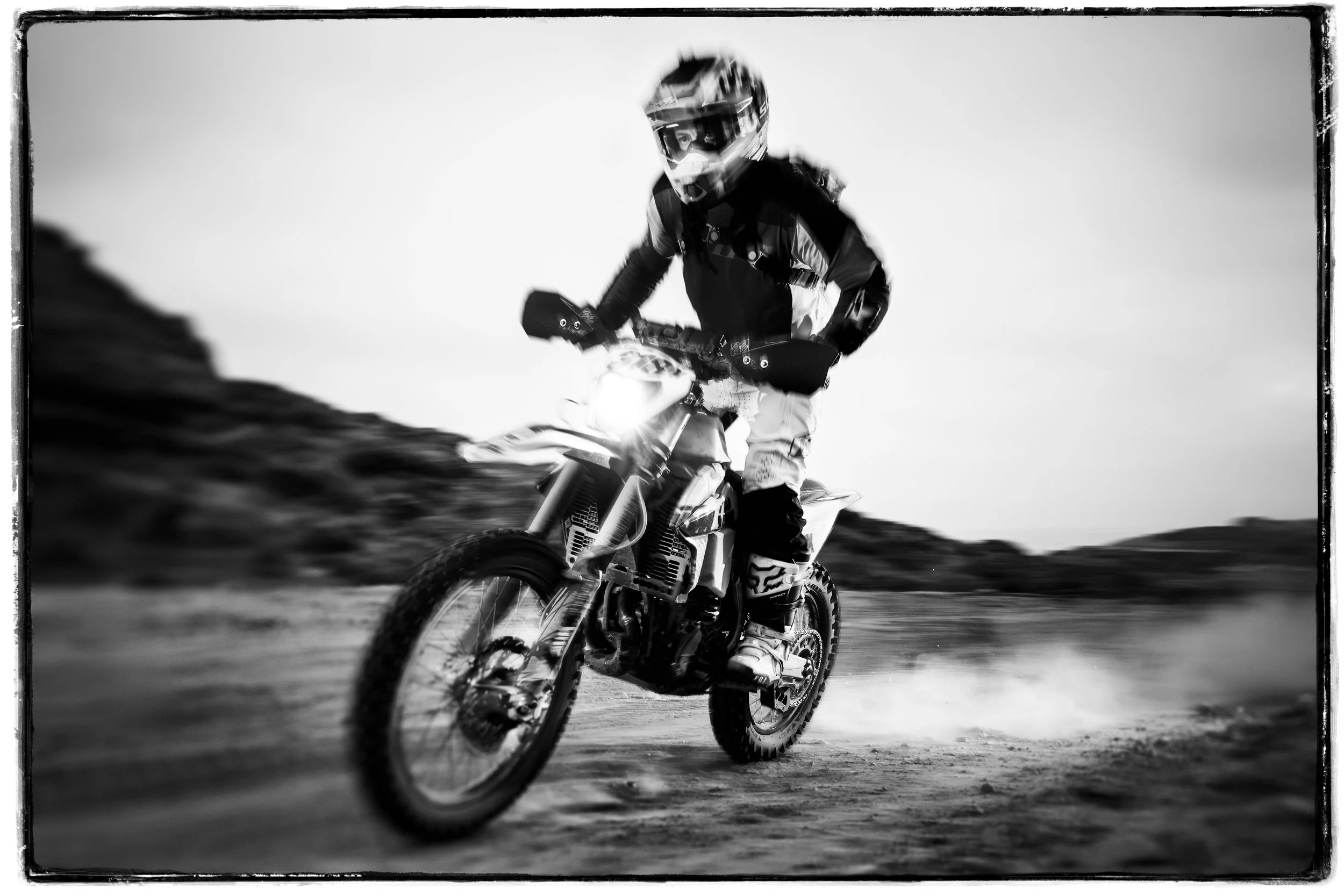 7_BAJA_500_2026_RACEDAY_B&W_DOMINICK.jpg