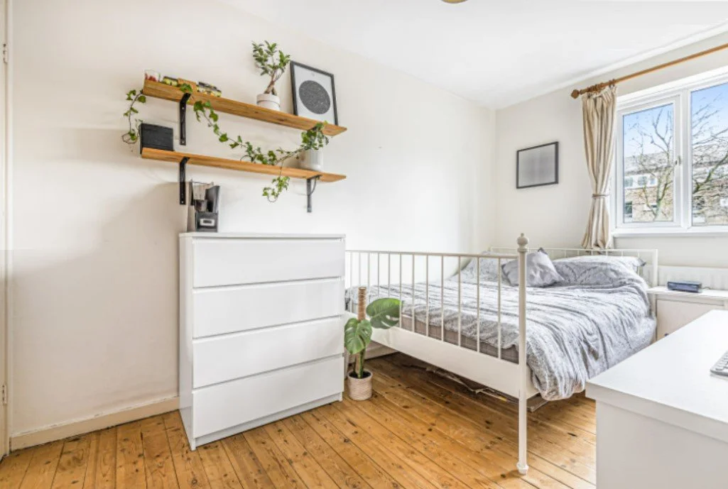 3) Bed 1.jpg