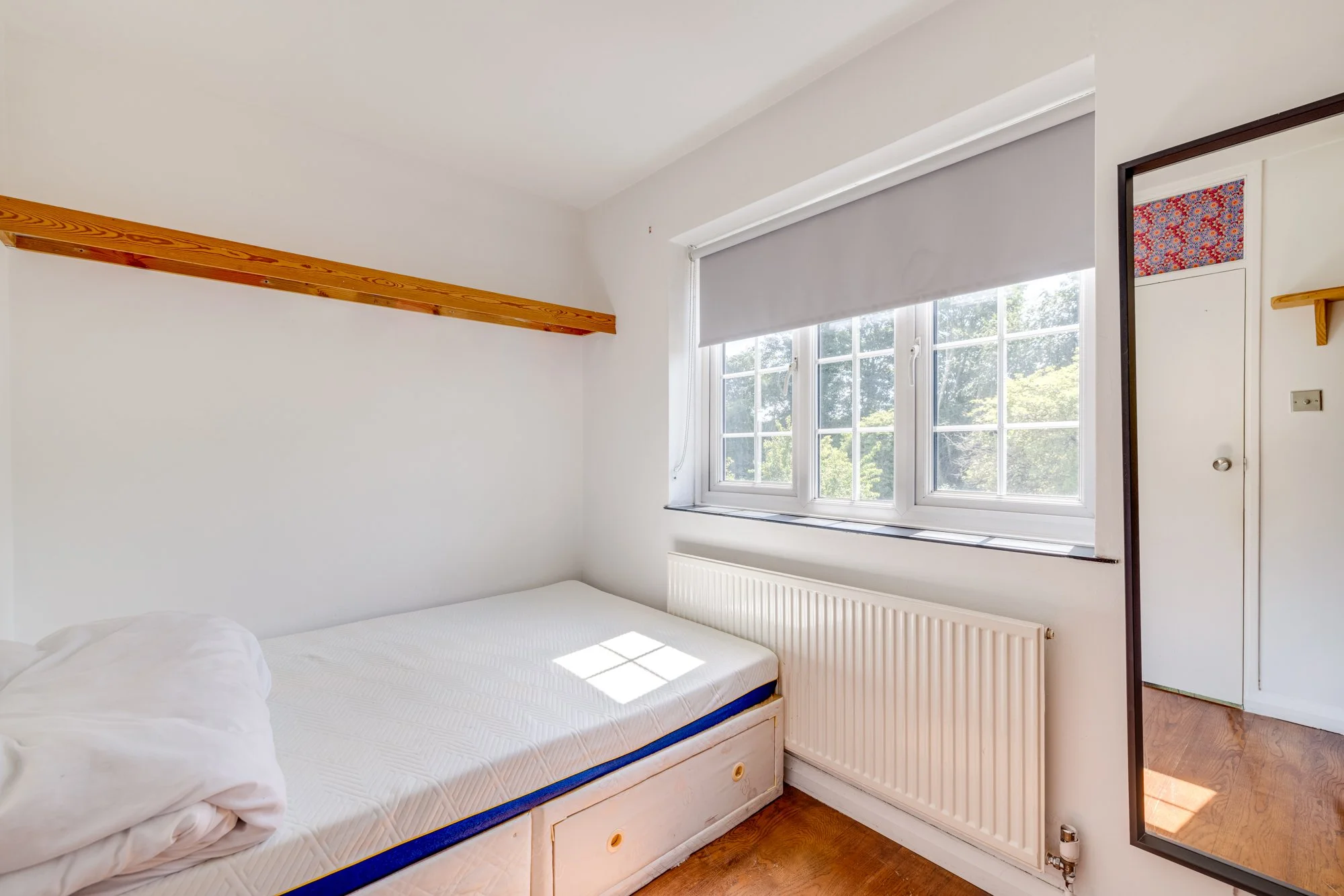 5. Bedroom 2.jpg