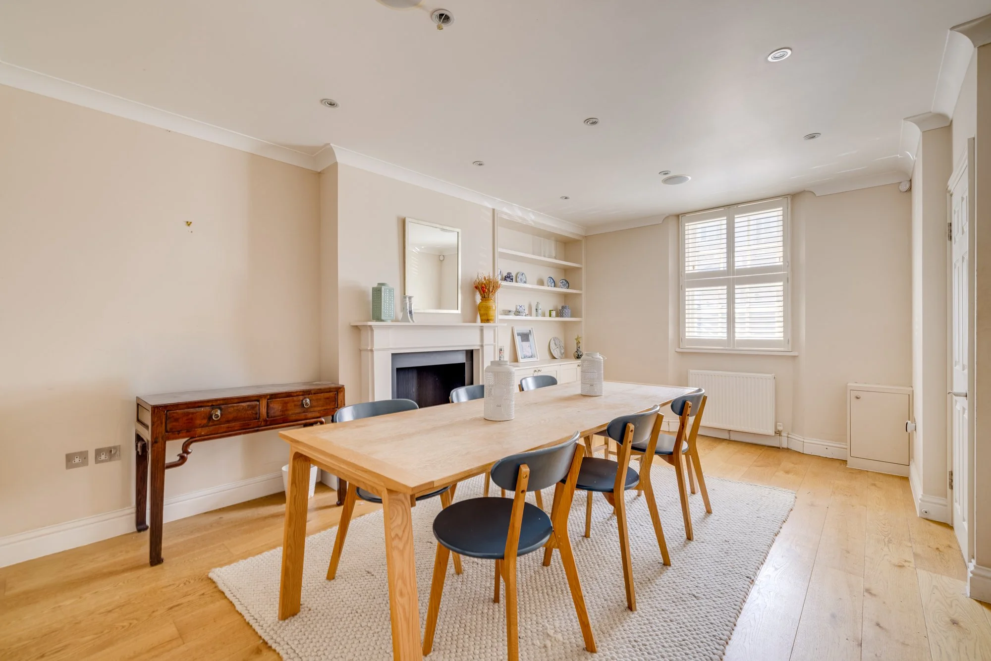 Dining Room 1.jpg