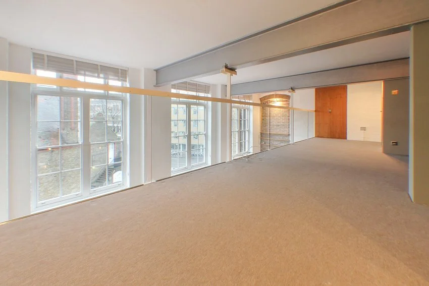 6) Mezzanine.jpg