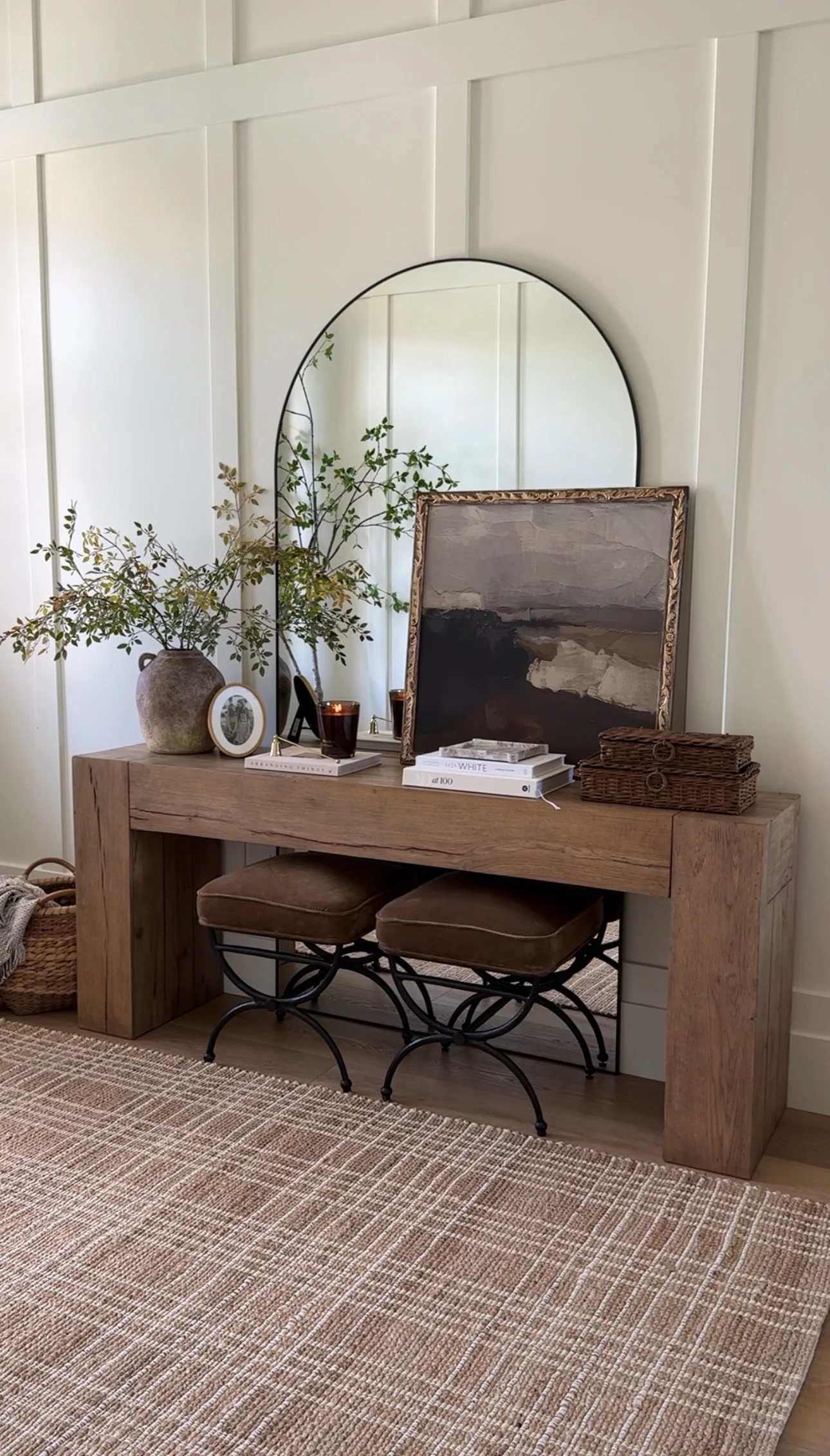 Solid wood Elise Console Table